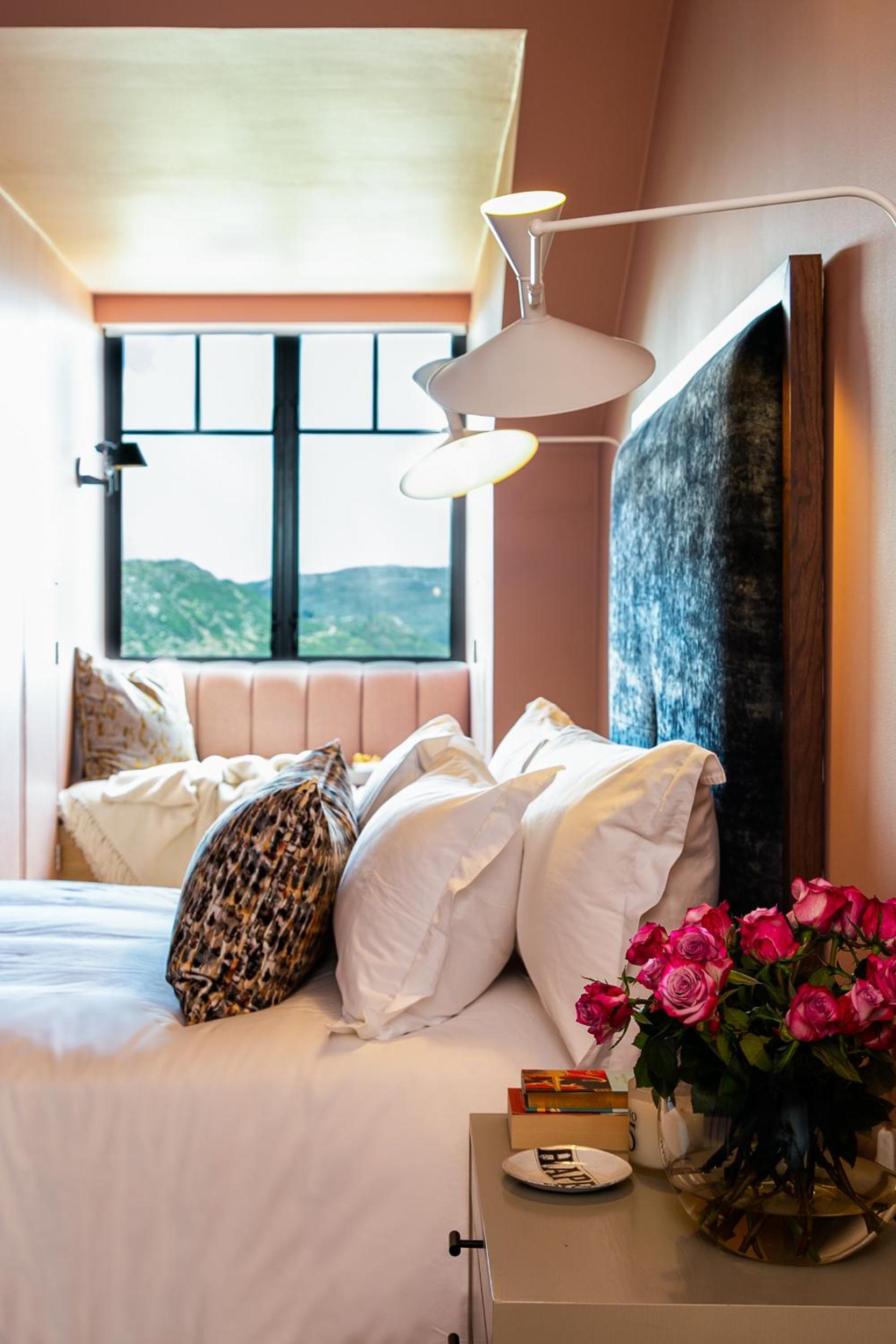 Comfort Suite photo 2