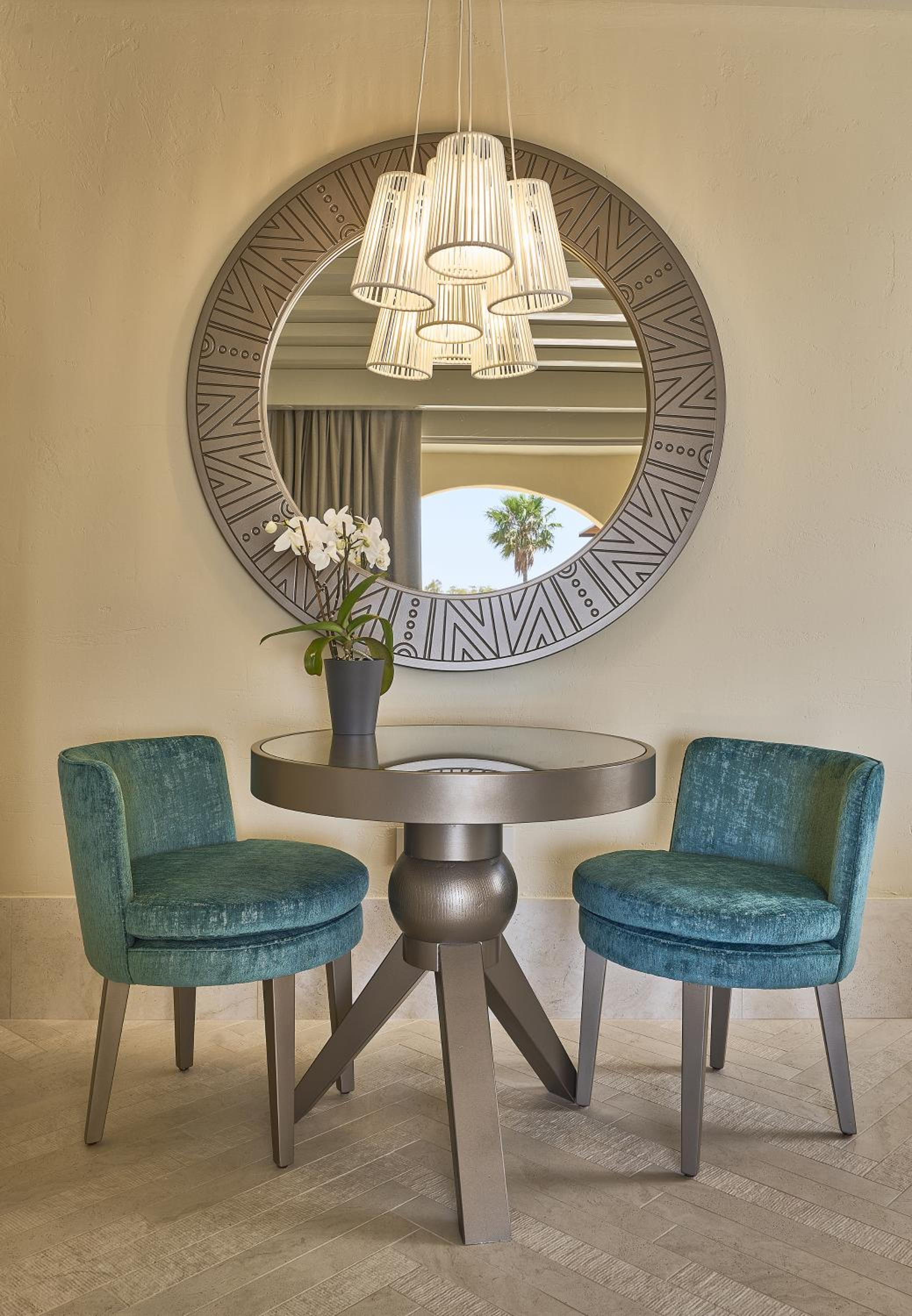 Suite with Garden View