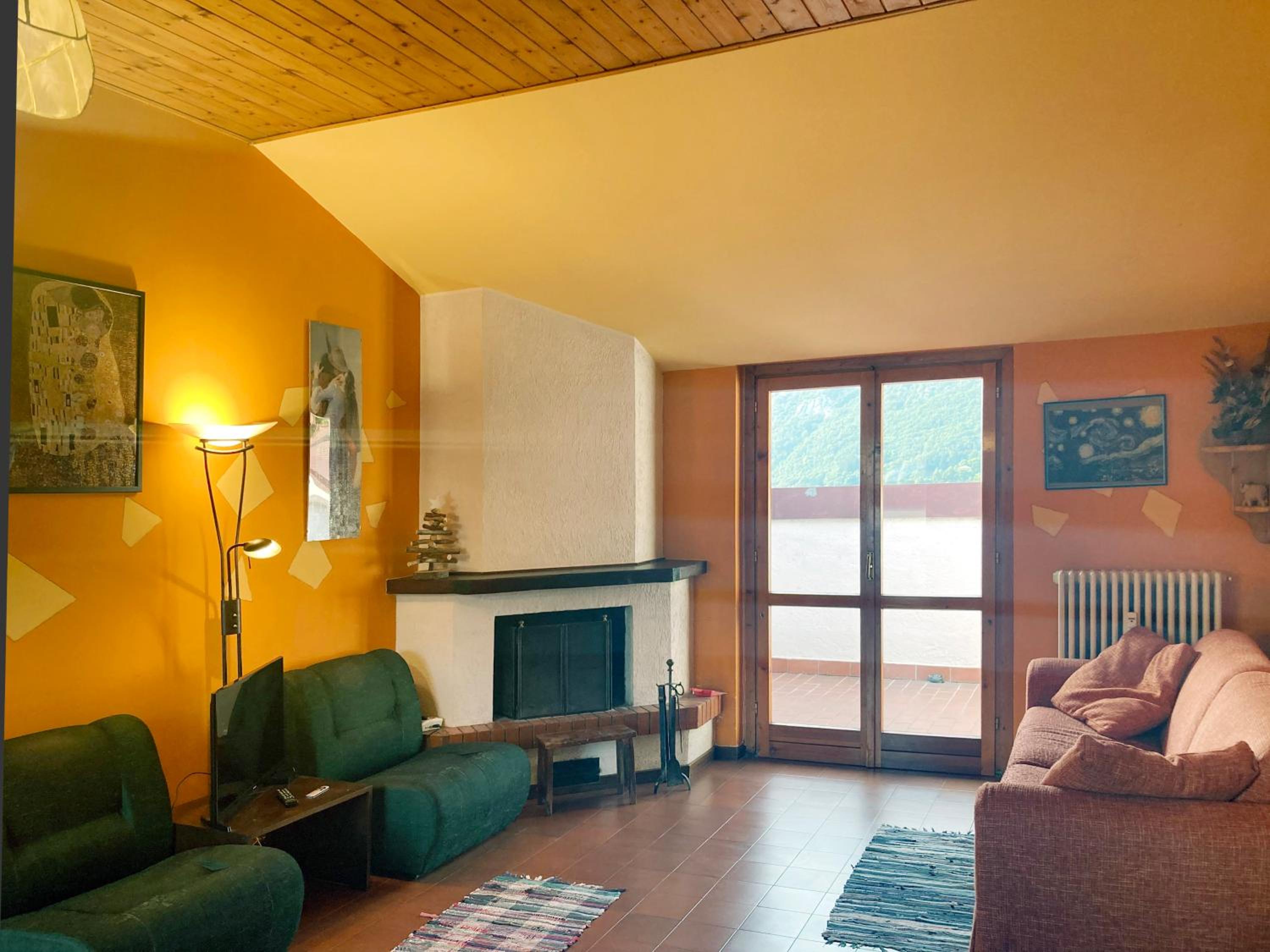 Apartment photo 1