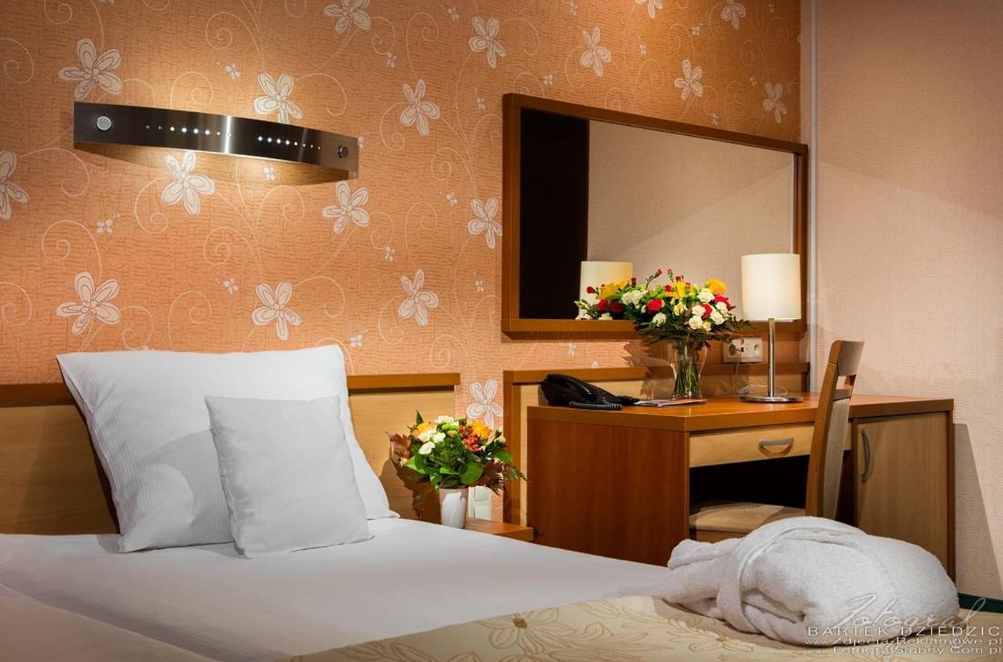 Twin Room - Photo 7