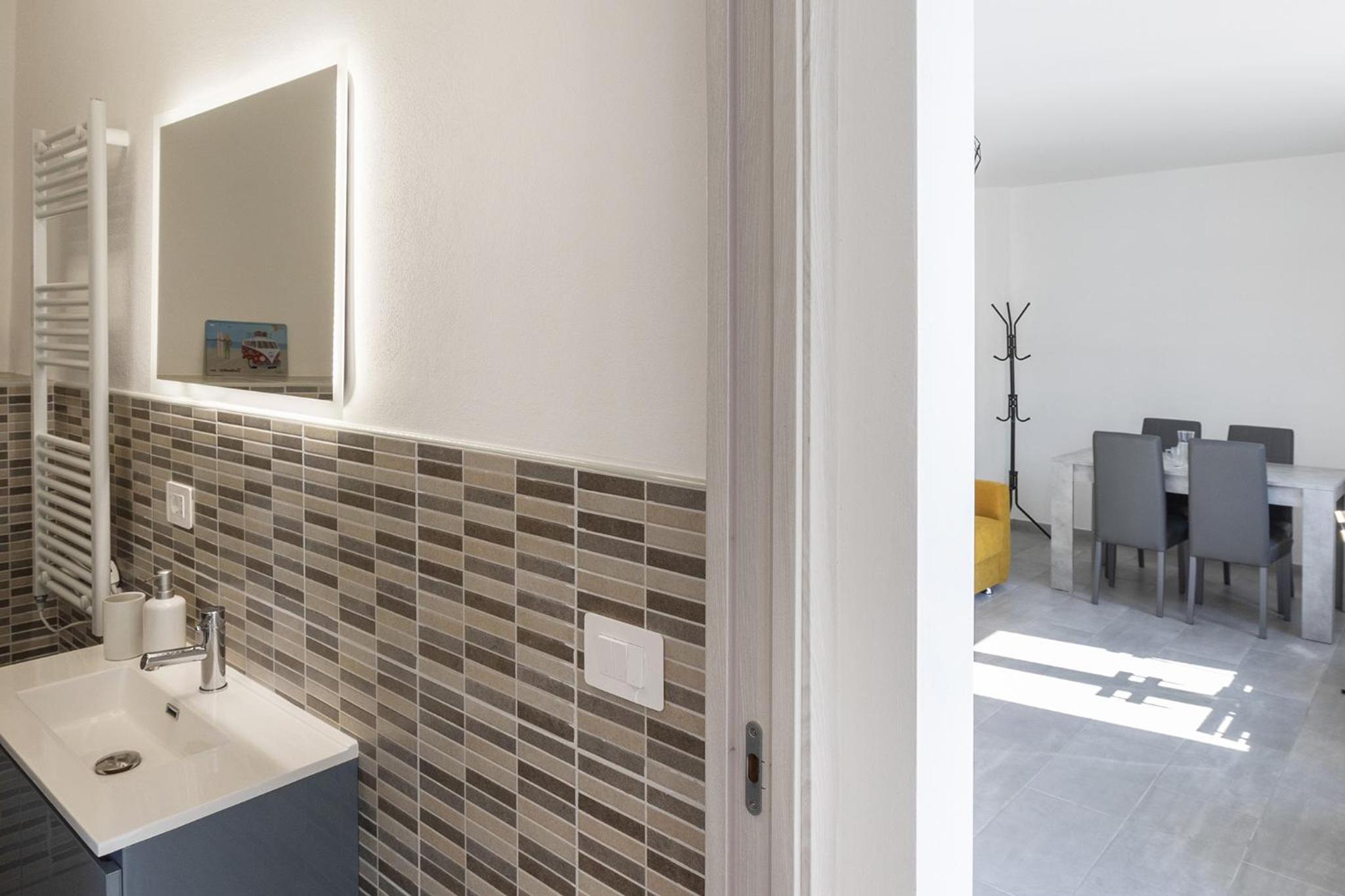 Superior One-Bedroom Apartment With Balcony photo 2