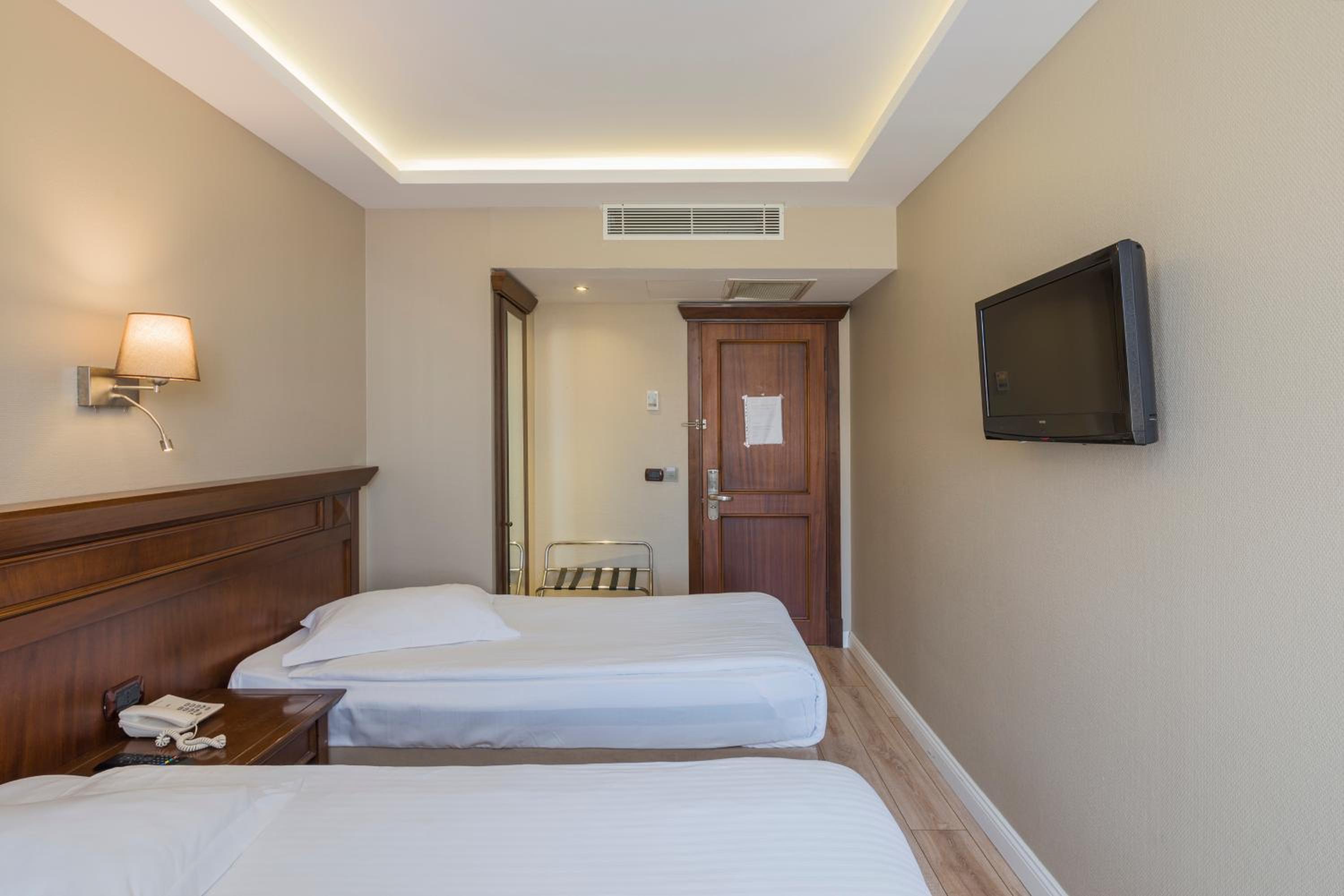 Twin Room photo 2