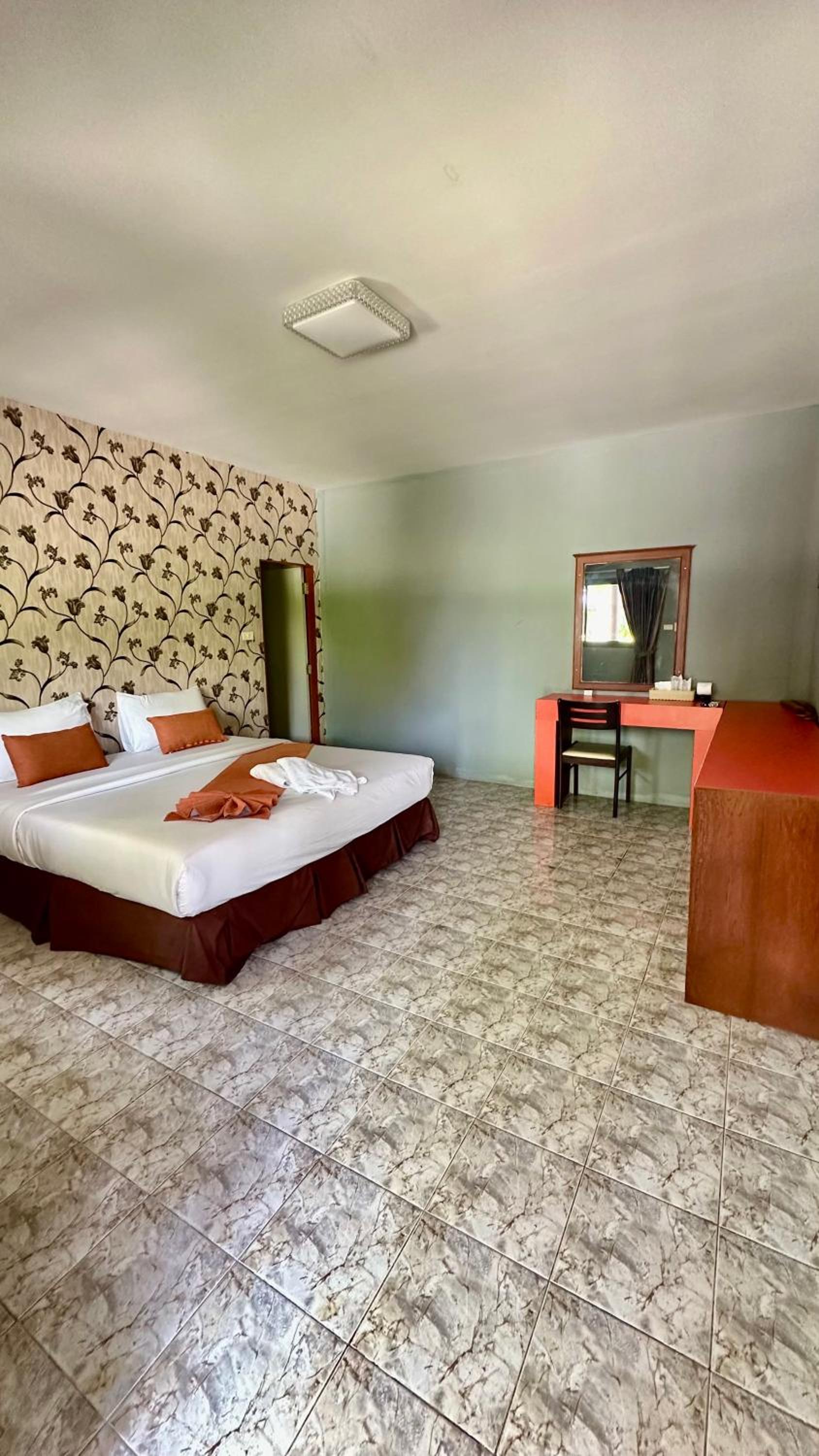 Bungalow Standard Queen Bed A Zone (No view) photo 3