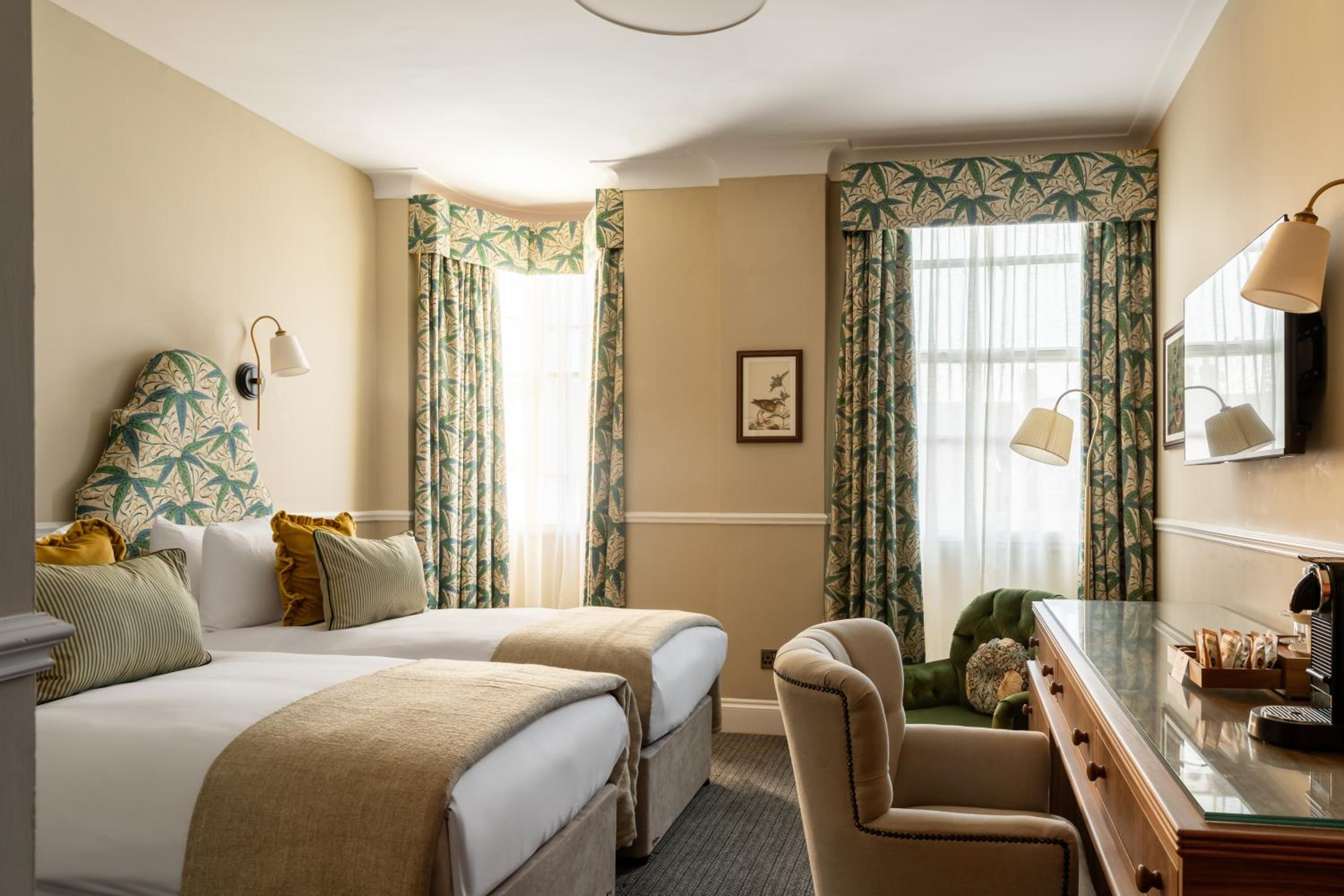 Deluxe Double or Twin Room