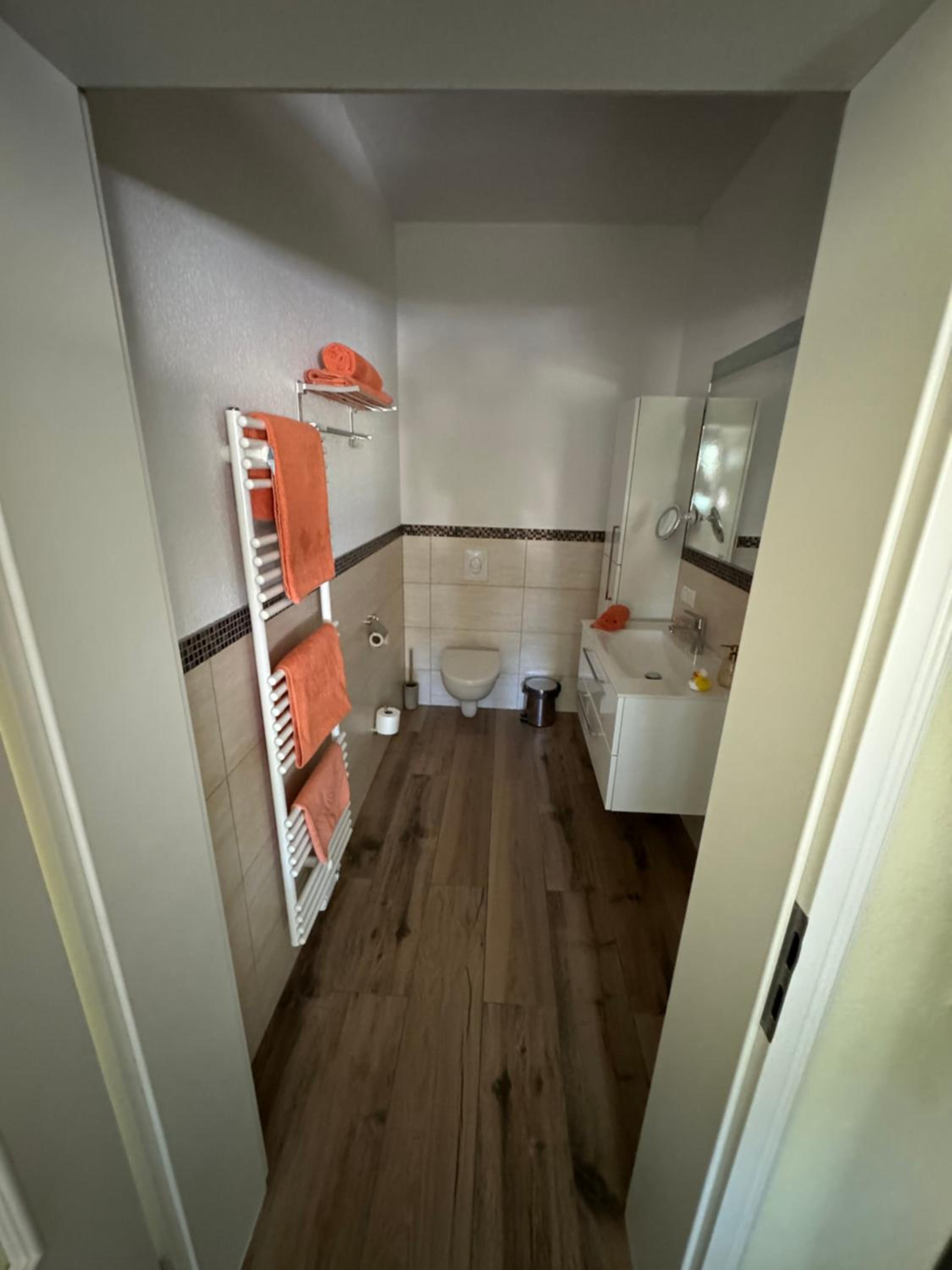 Apartment photo 2