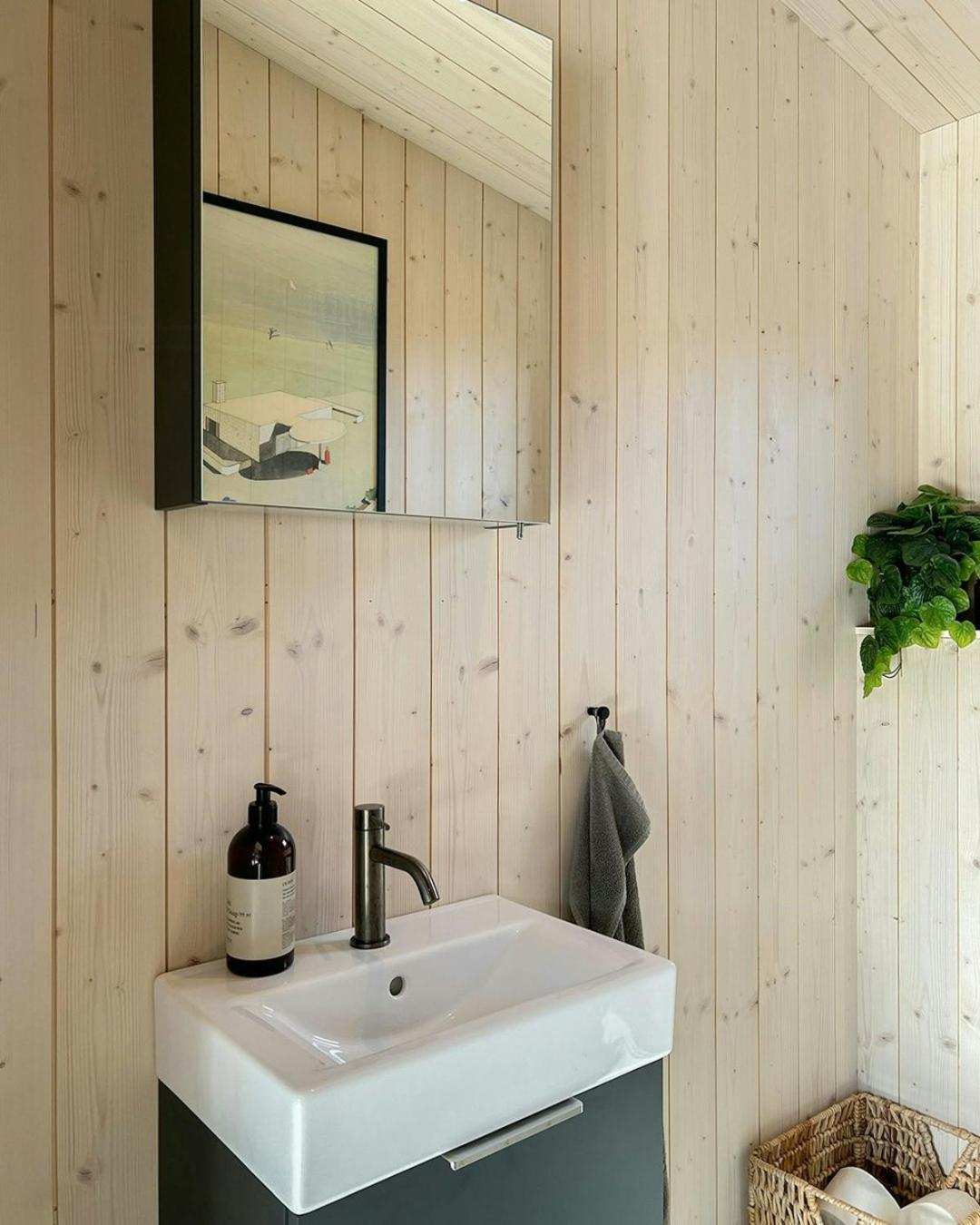 Three-Bedroom Vacation Home  photo 2