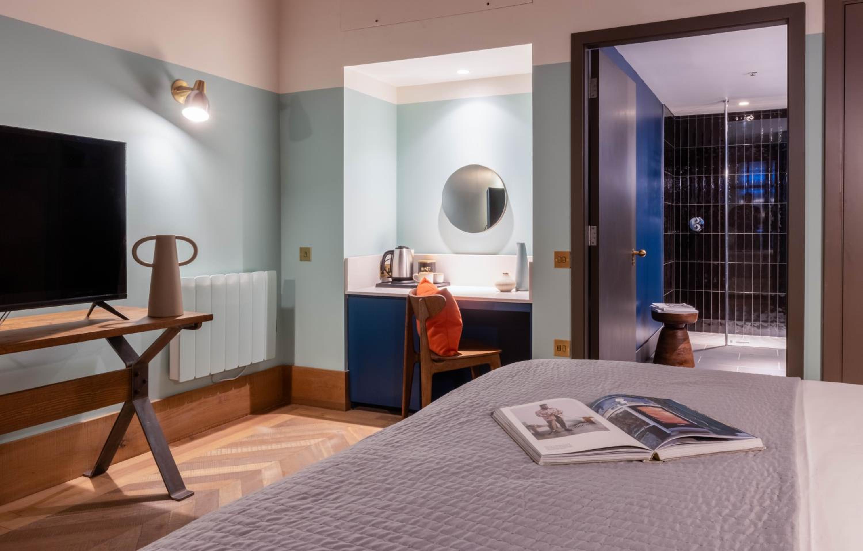 Double Room - Photo 2