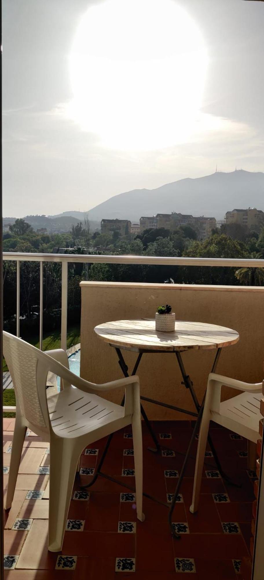 Studio with Pool View photo 3