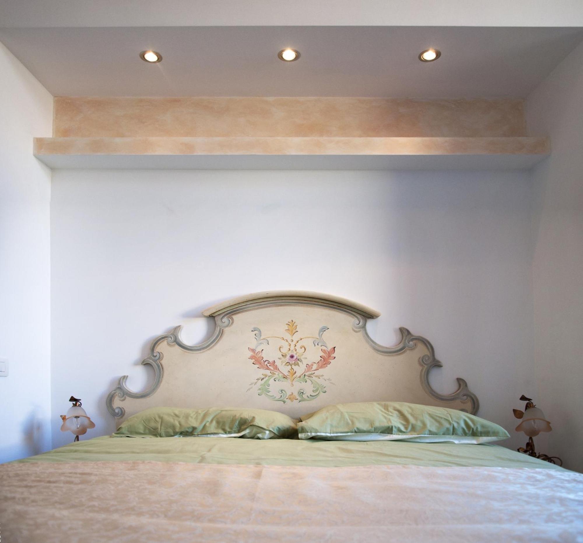 Two-Bedroom Apartment with Balcony photo 1