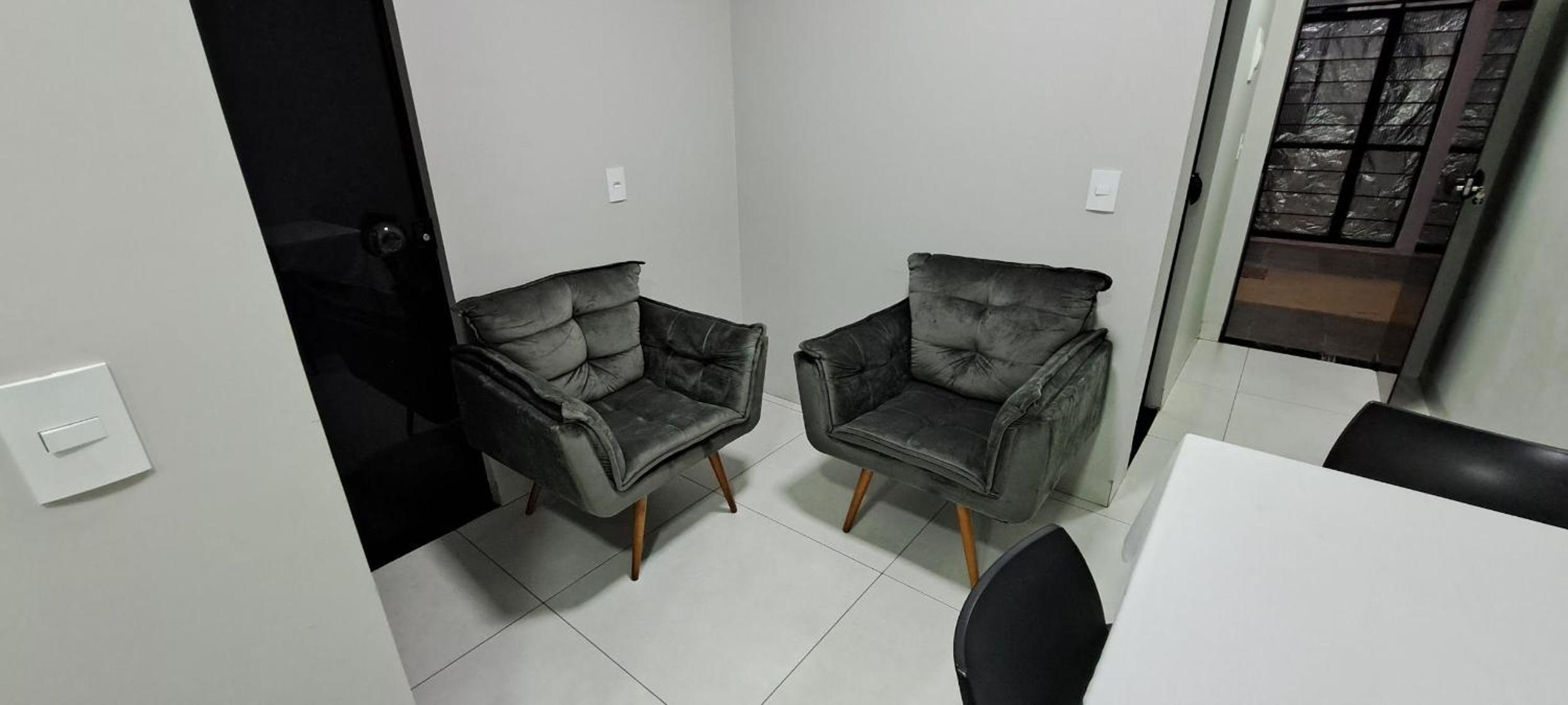 Apartment 4 photo 1