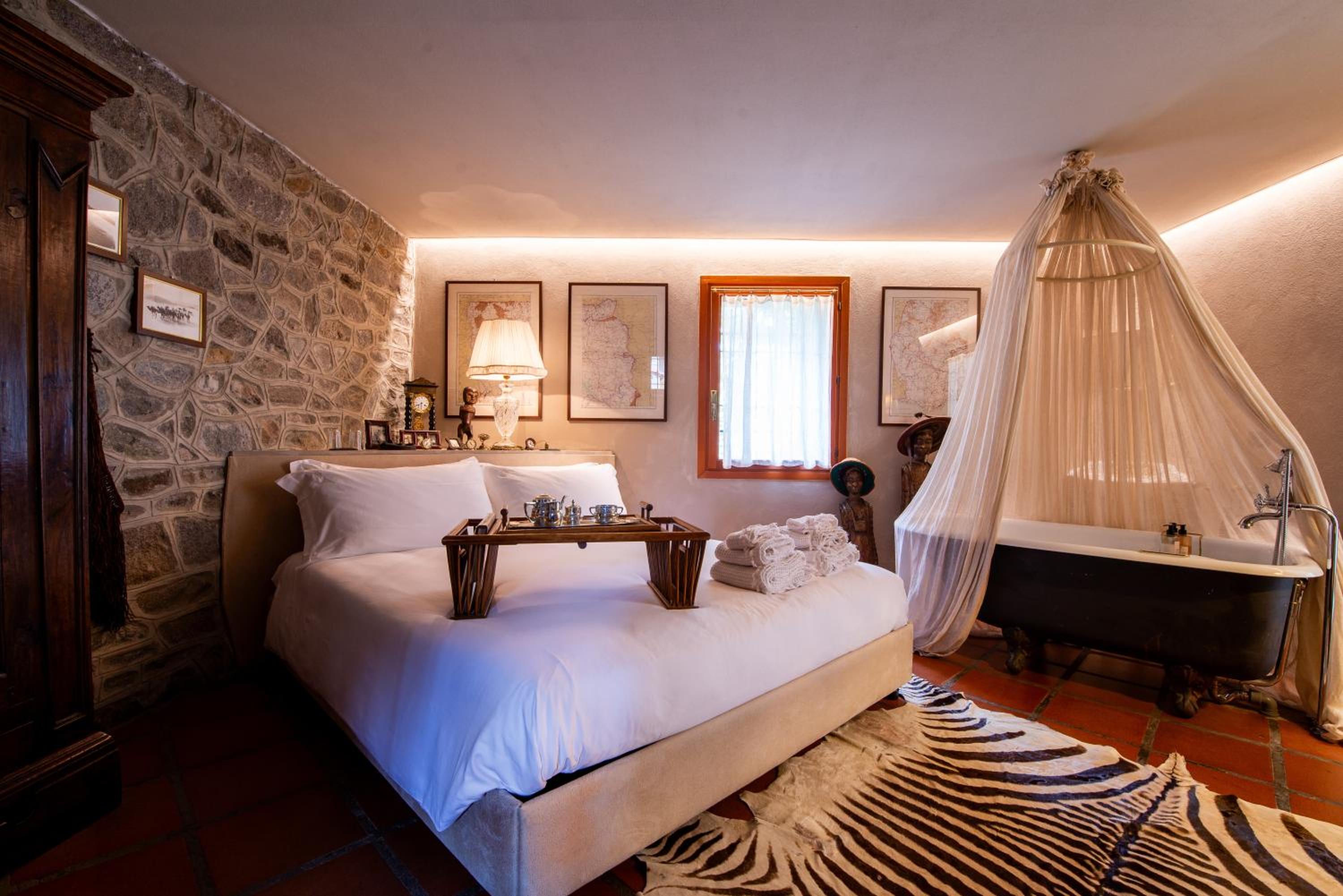 Deluxe Room - Photo 1