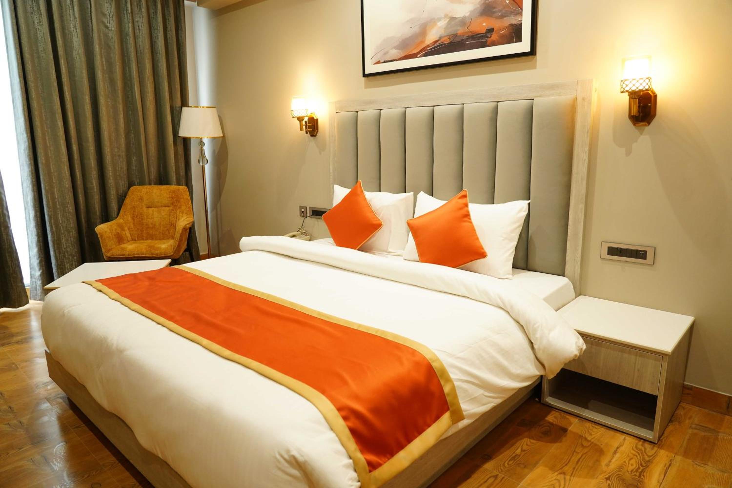 Standard Twin Room photo 2