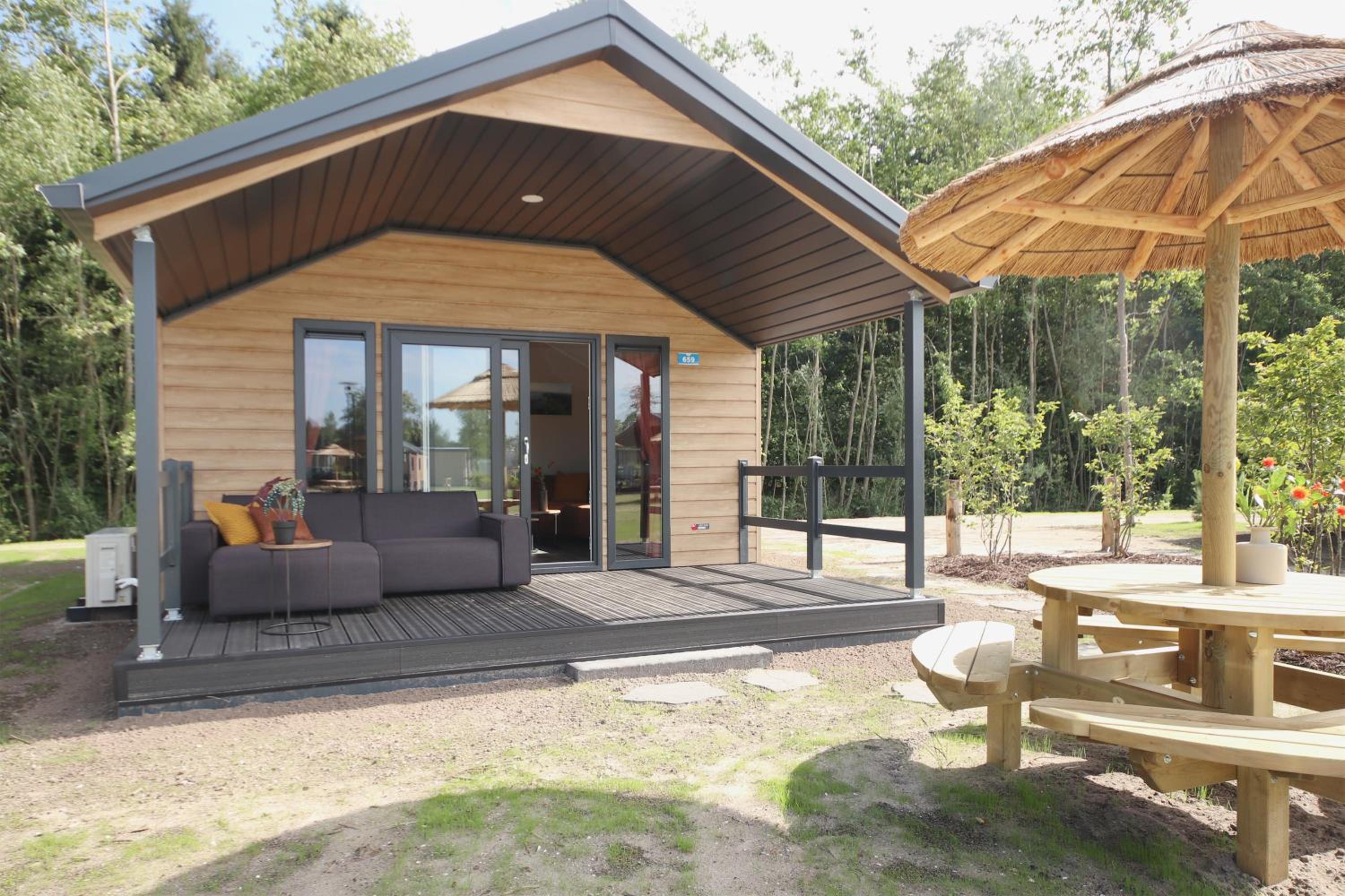 Three-Bedroom Chalet photo 2