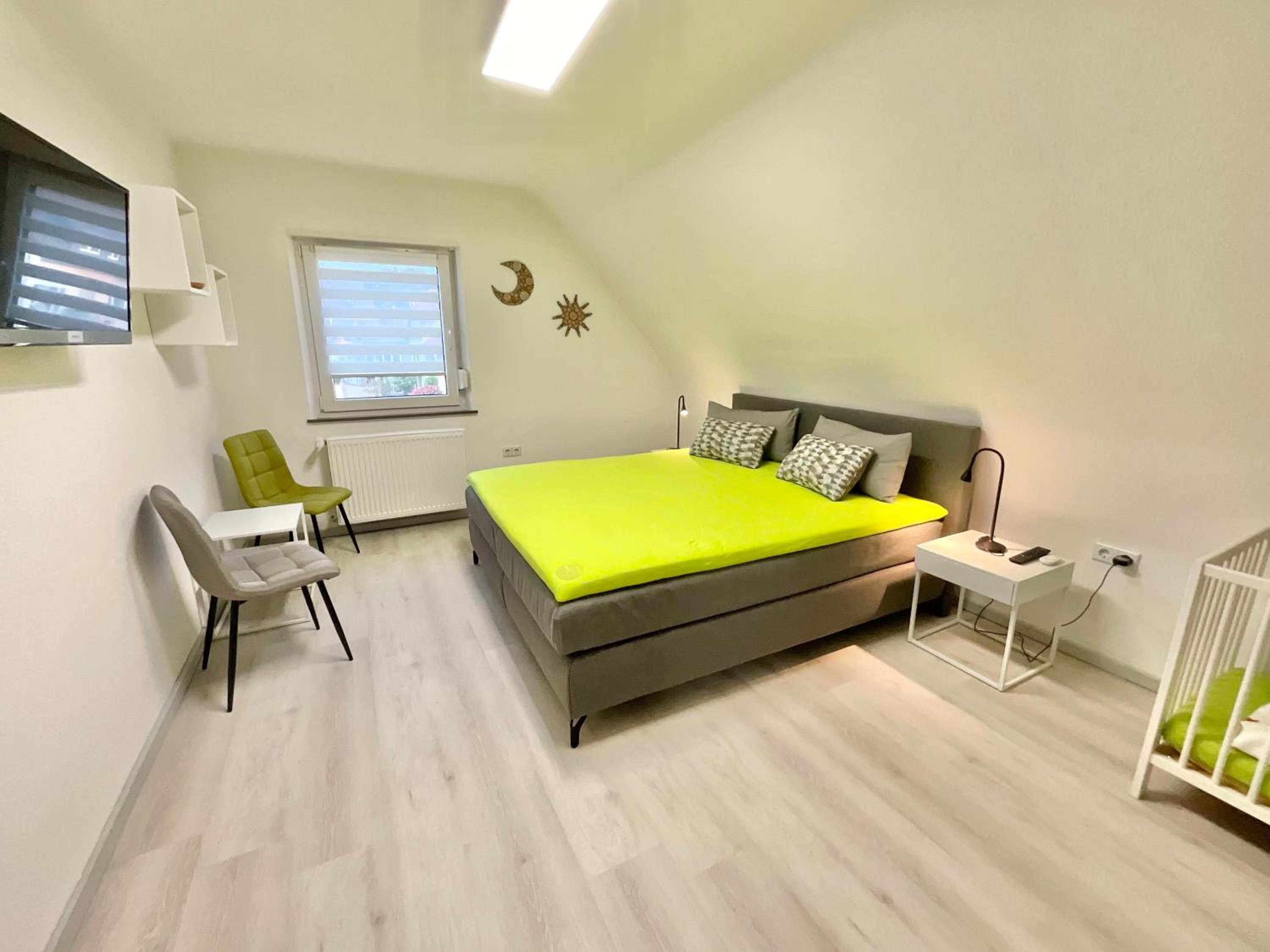 One-Bedroom Apartment photo 2