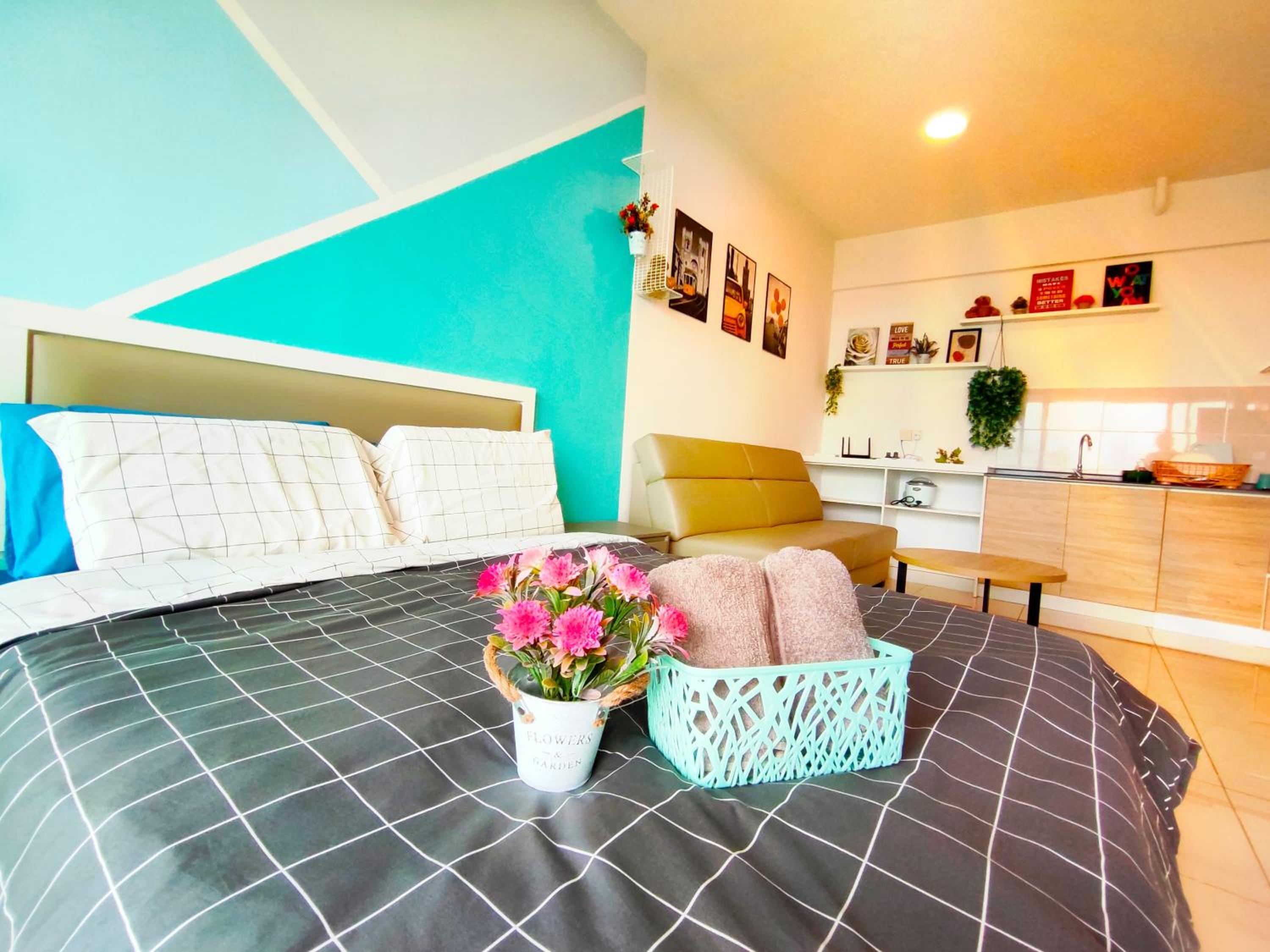 One-Bedroom Apartment photo 2