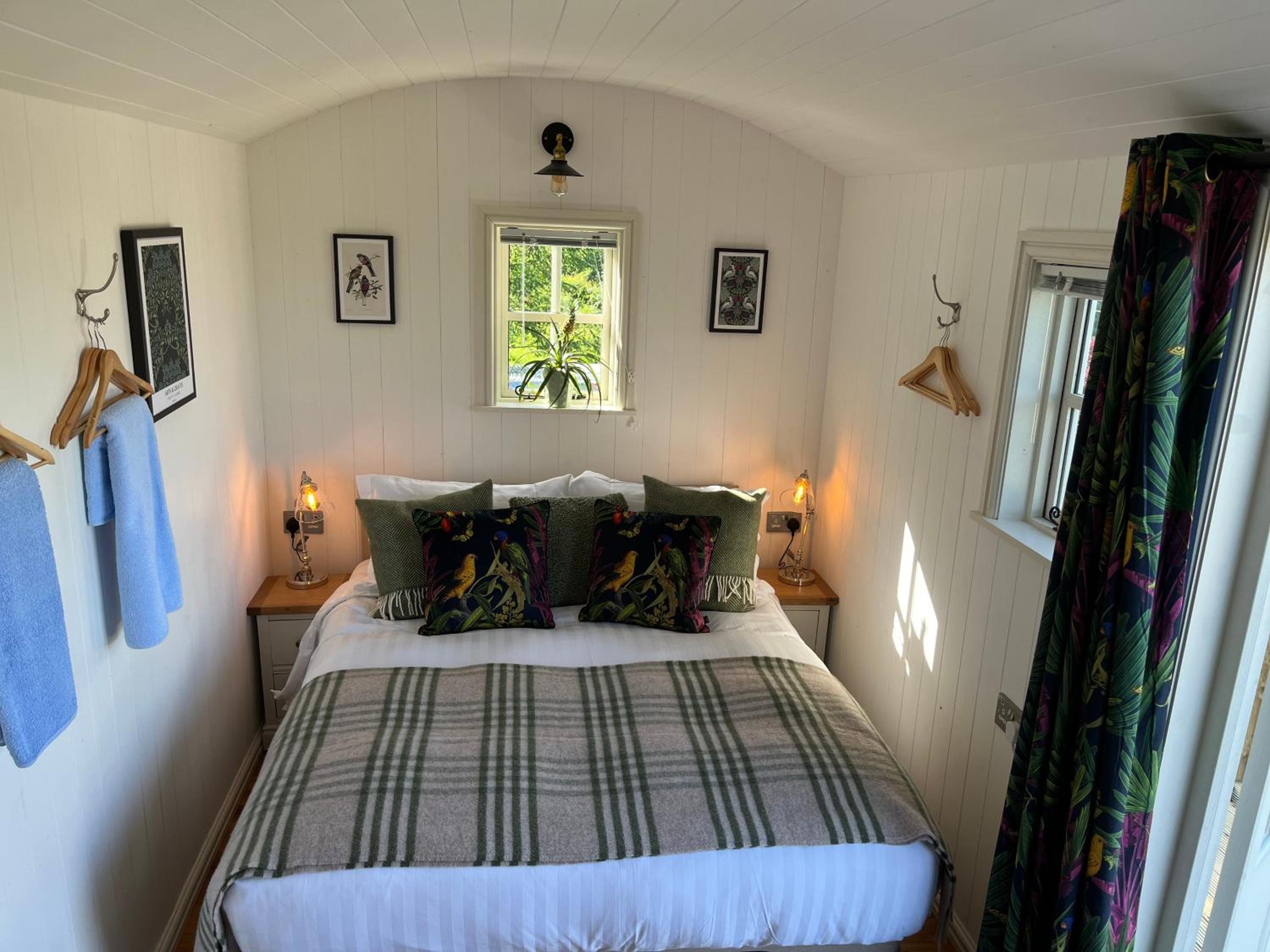 Mobile Home photo 3