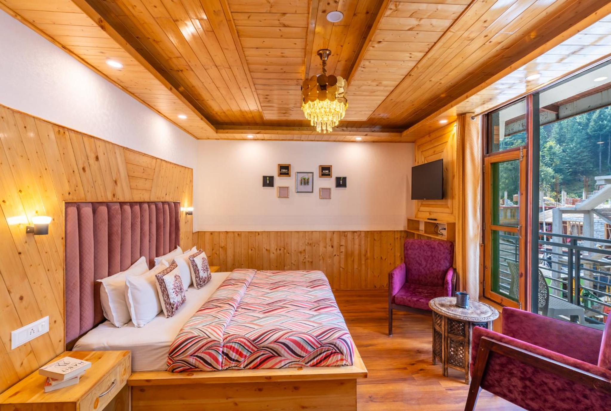 King Room with Mountain View - Photo 4