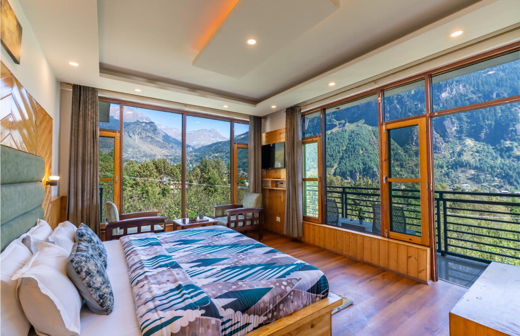 Superior Double Room - Photo 1