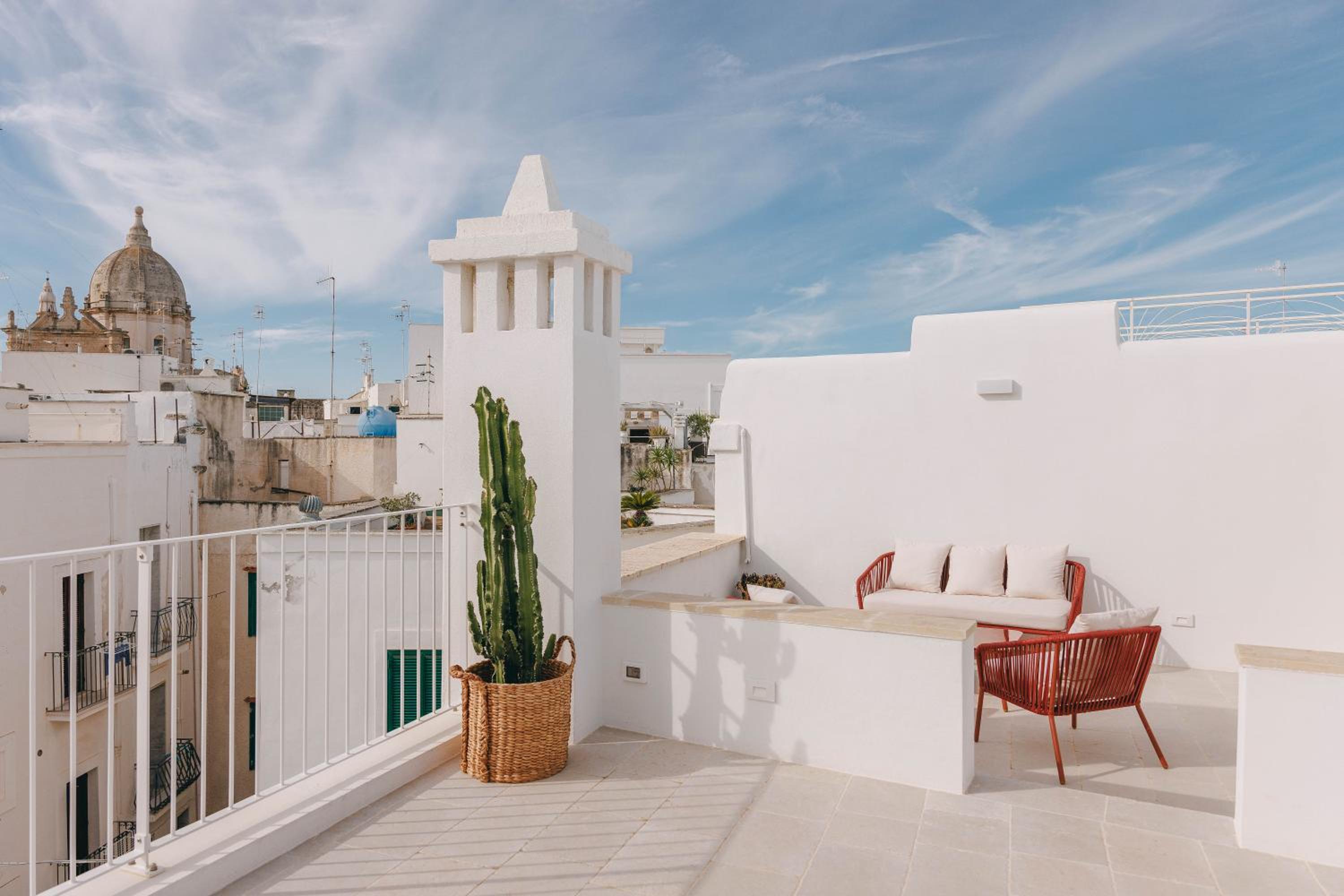 Apartment with Terrace photo 2