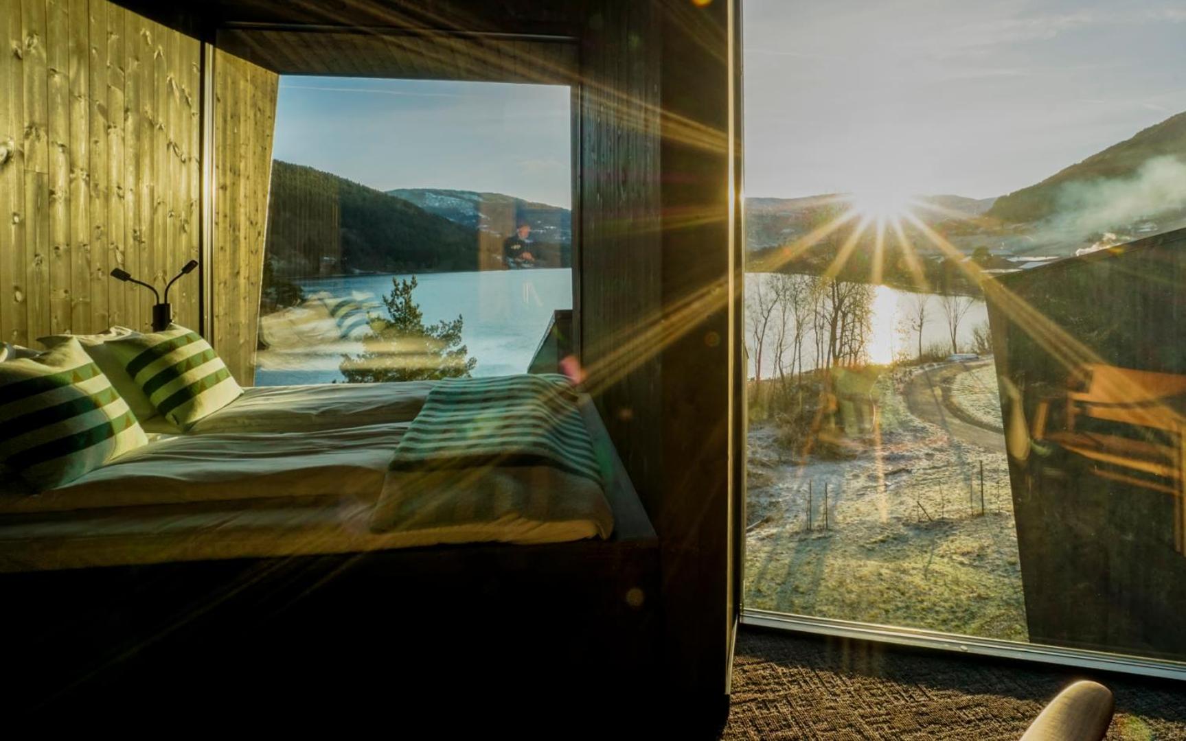 Minihouse - Deluxe double room - Lake view photo 2