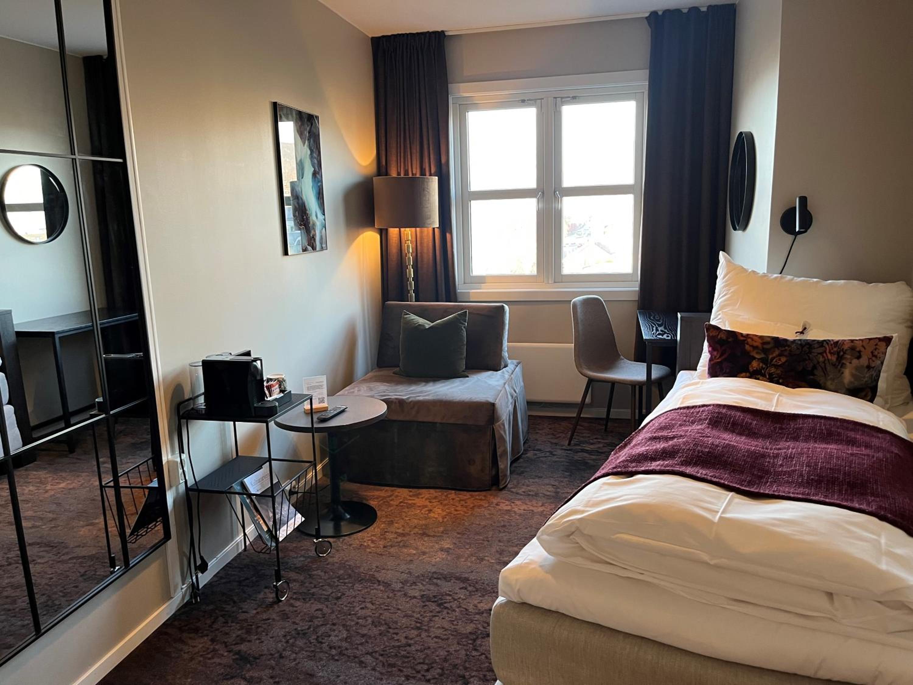 Single Room photo 1