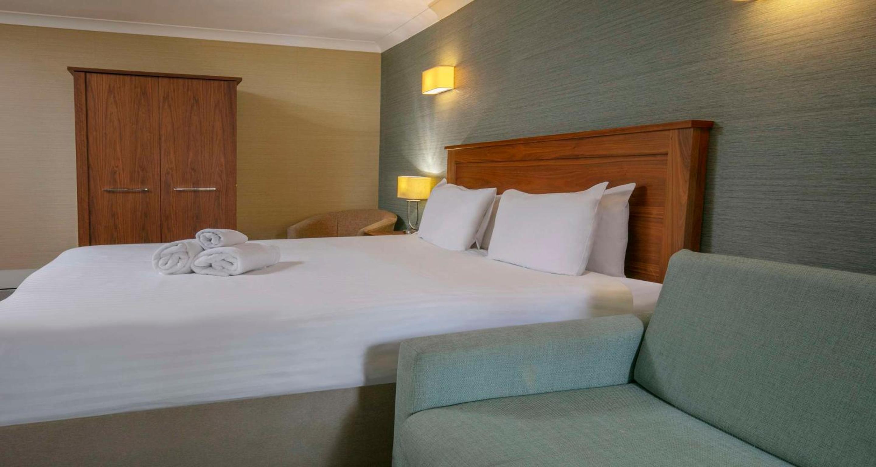 Family Suite - Photo 10