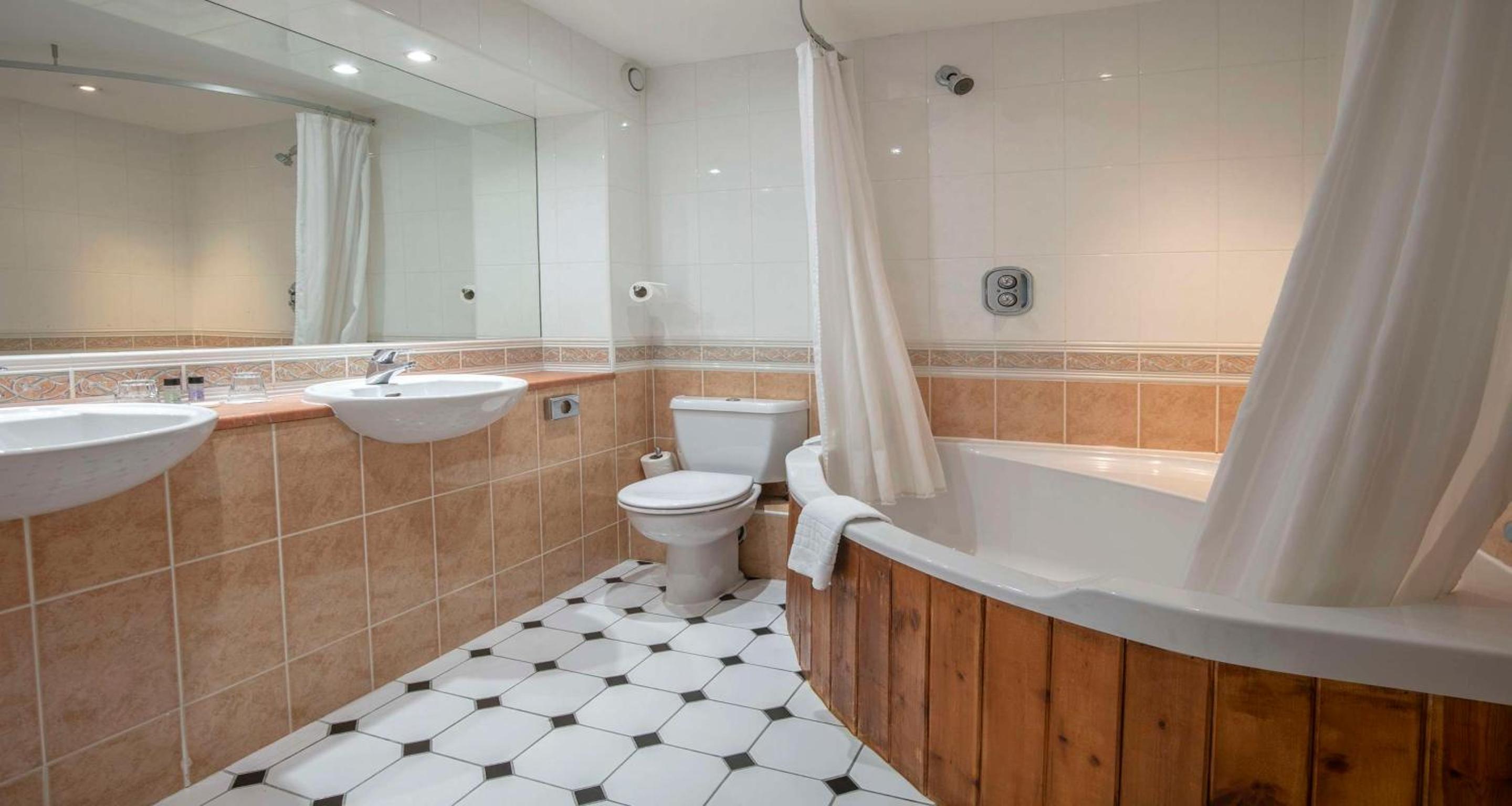 Family Suite - Photo 2