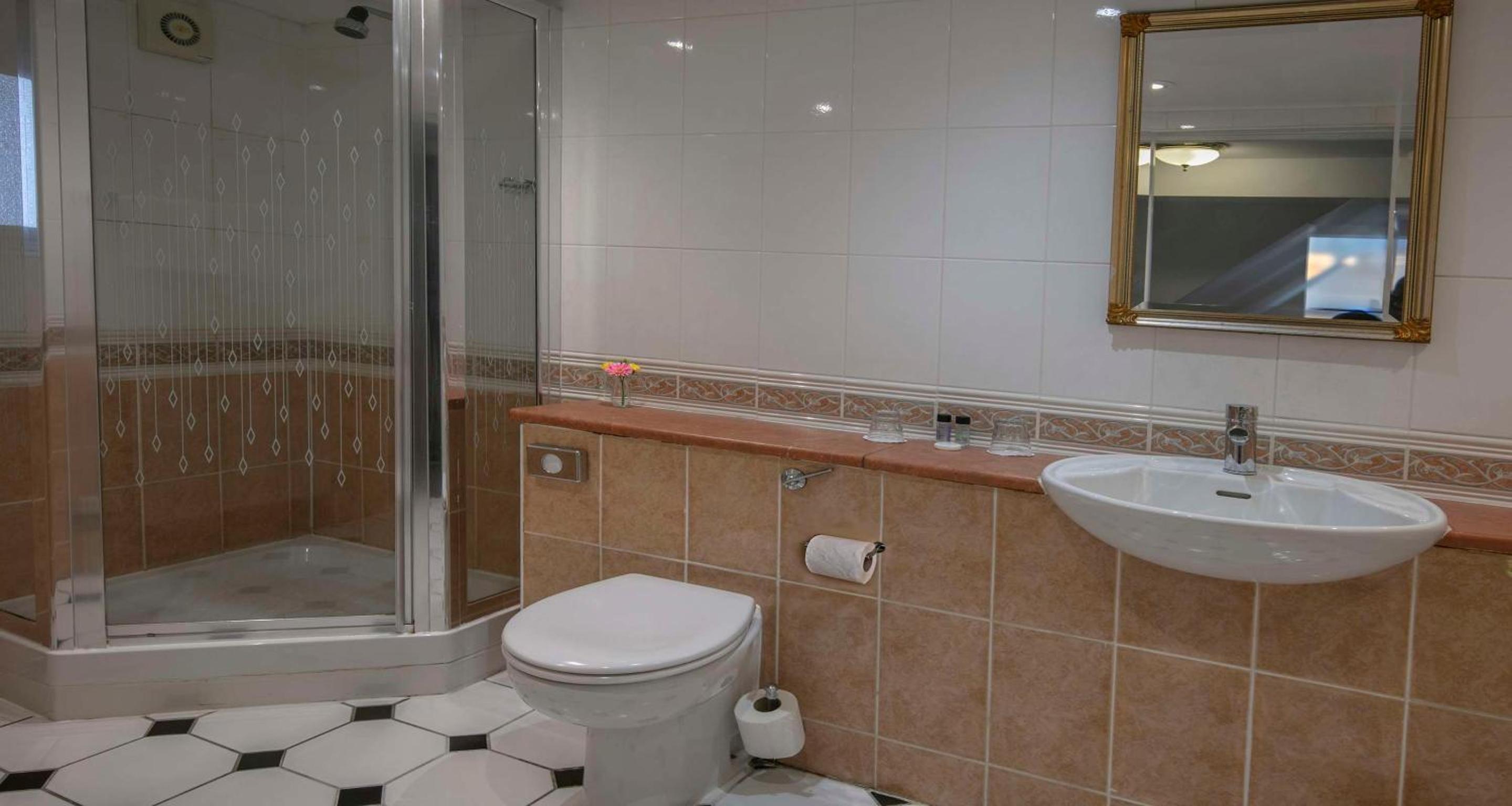 Cottage with Double Bed - Photo 3