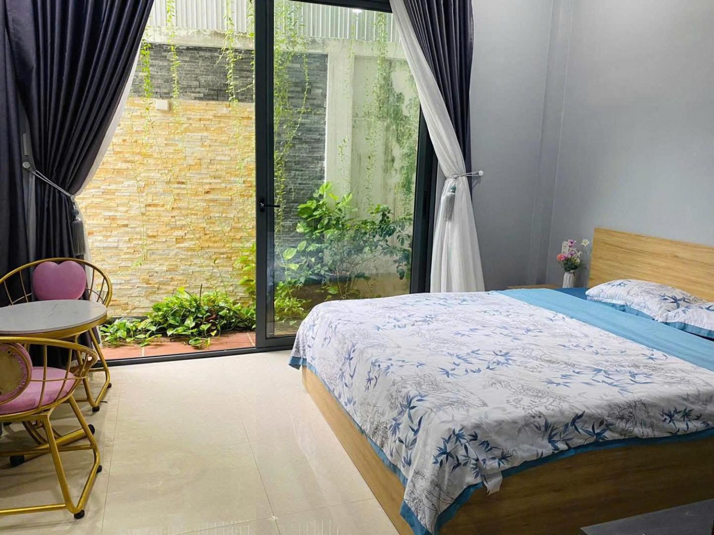 Double Room with Balcony - Photo 31