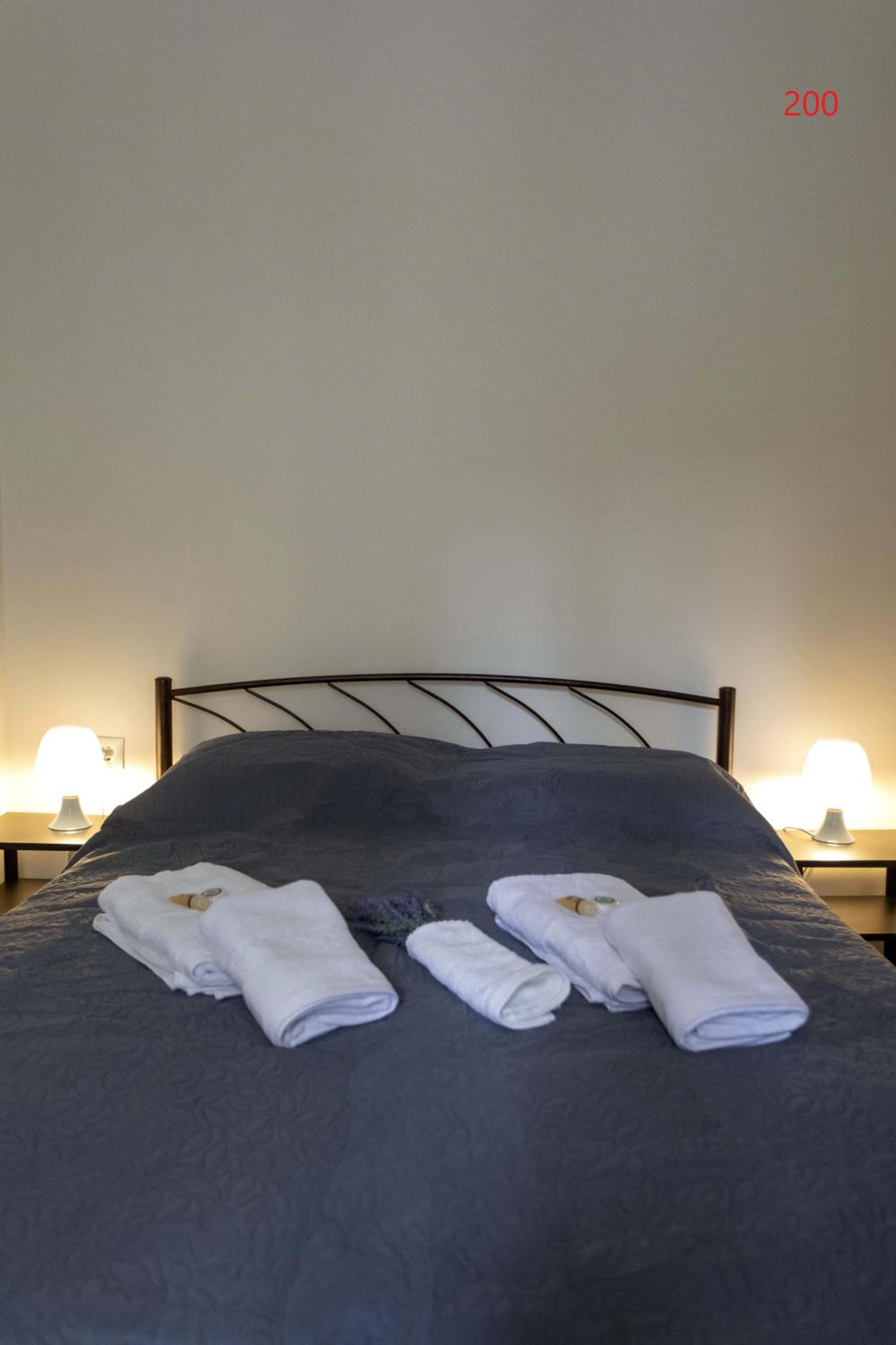 Budget Double Room photo 2