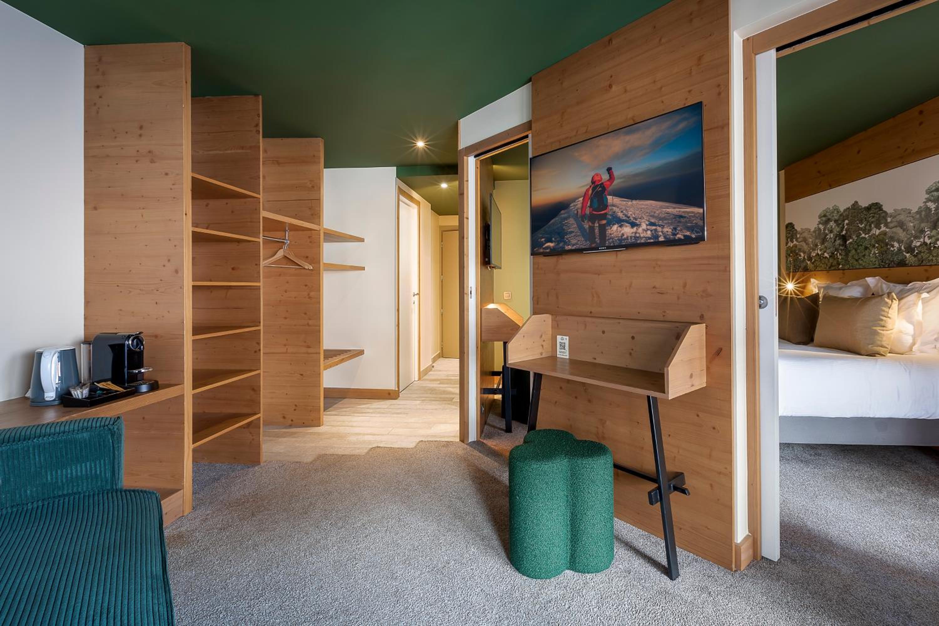 Prestige Double Room Mont-Blanc view - Photo 10