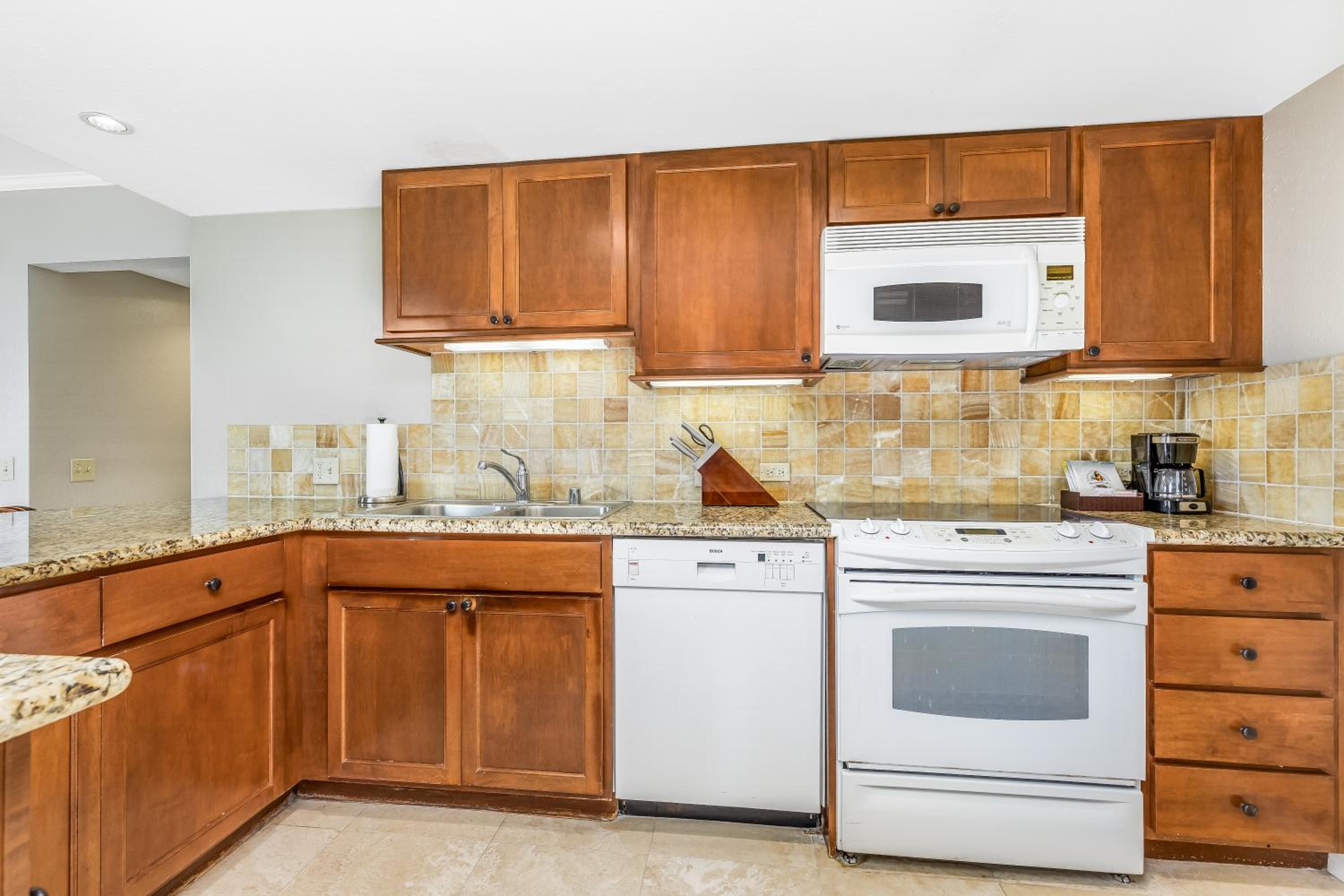 City View Two Bedroom Suite - Photo 5