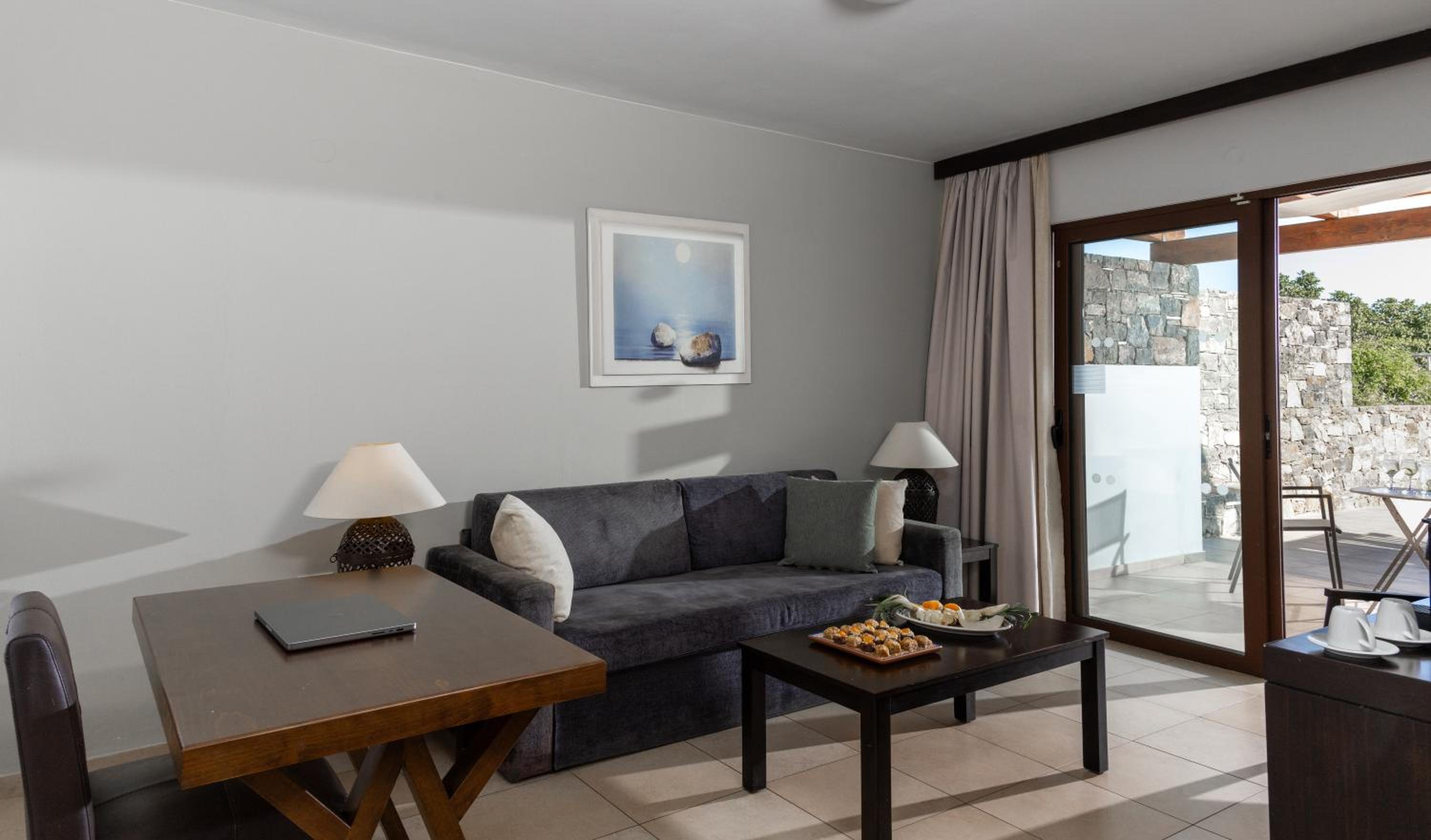 Suite with Sea View & Private Pool