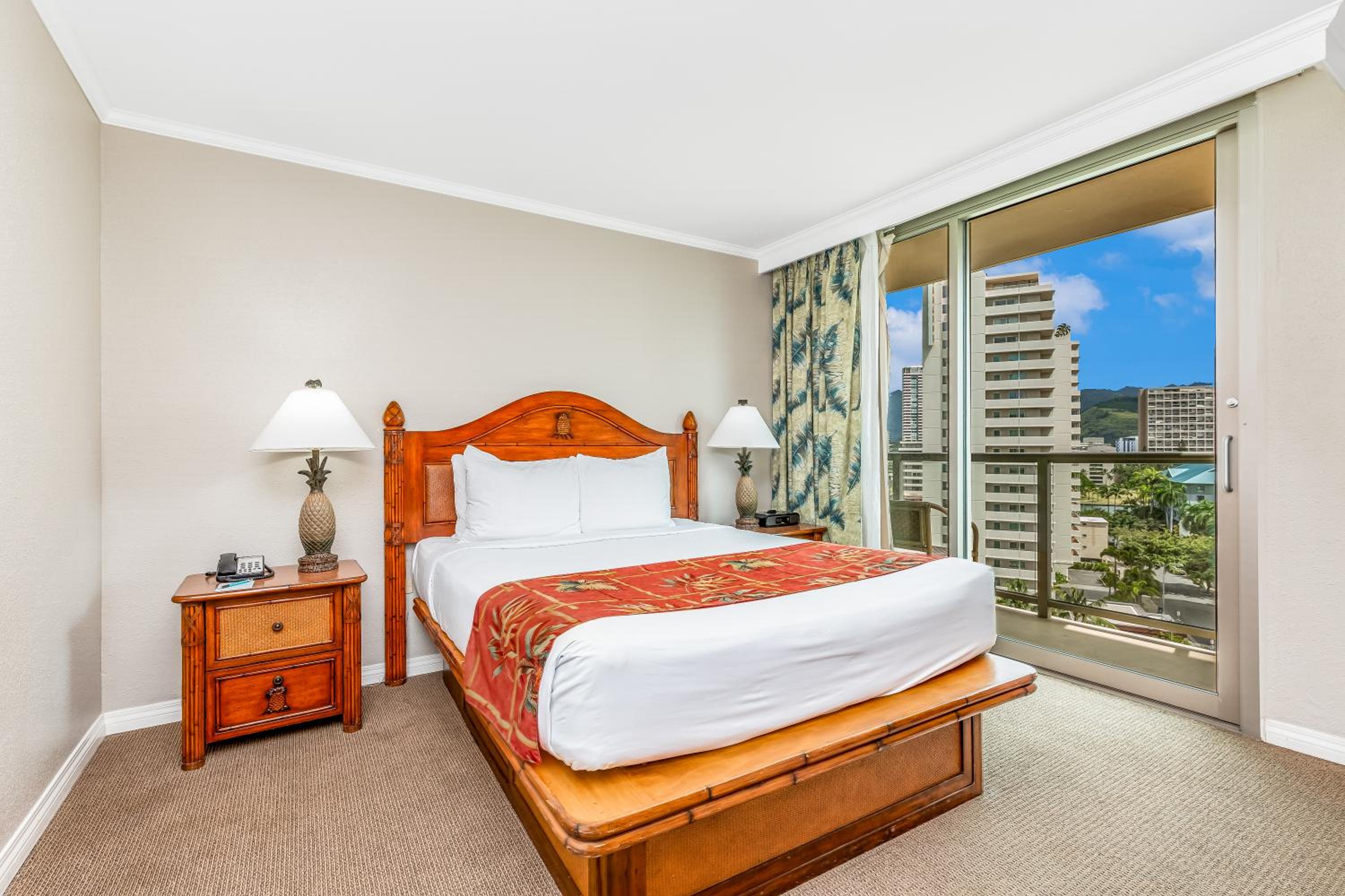 City View Two Bedroom Suite - Photo 8