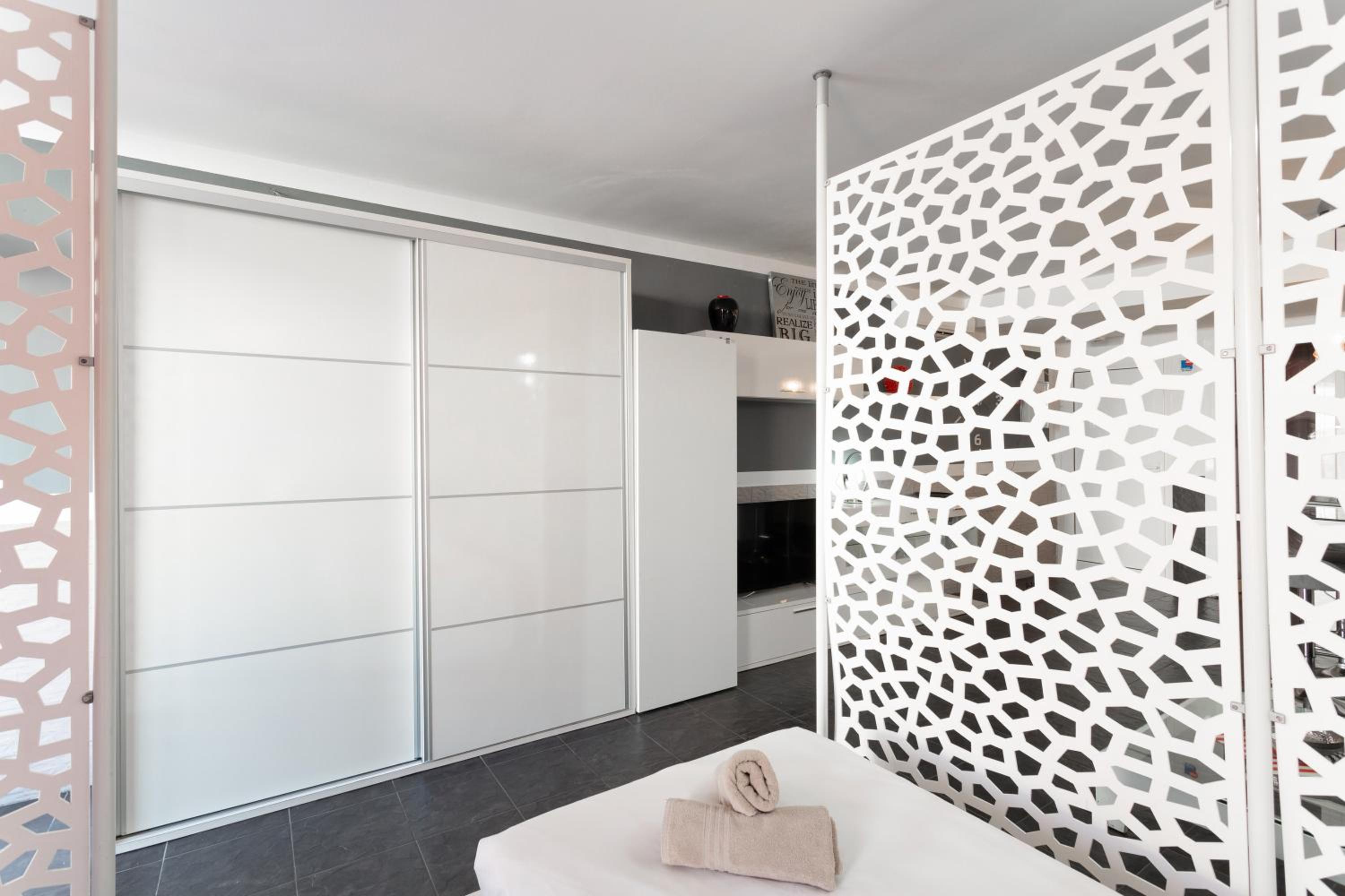 Studio with Terrace photo 3
