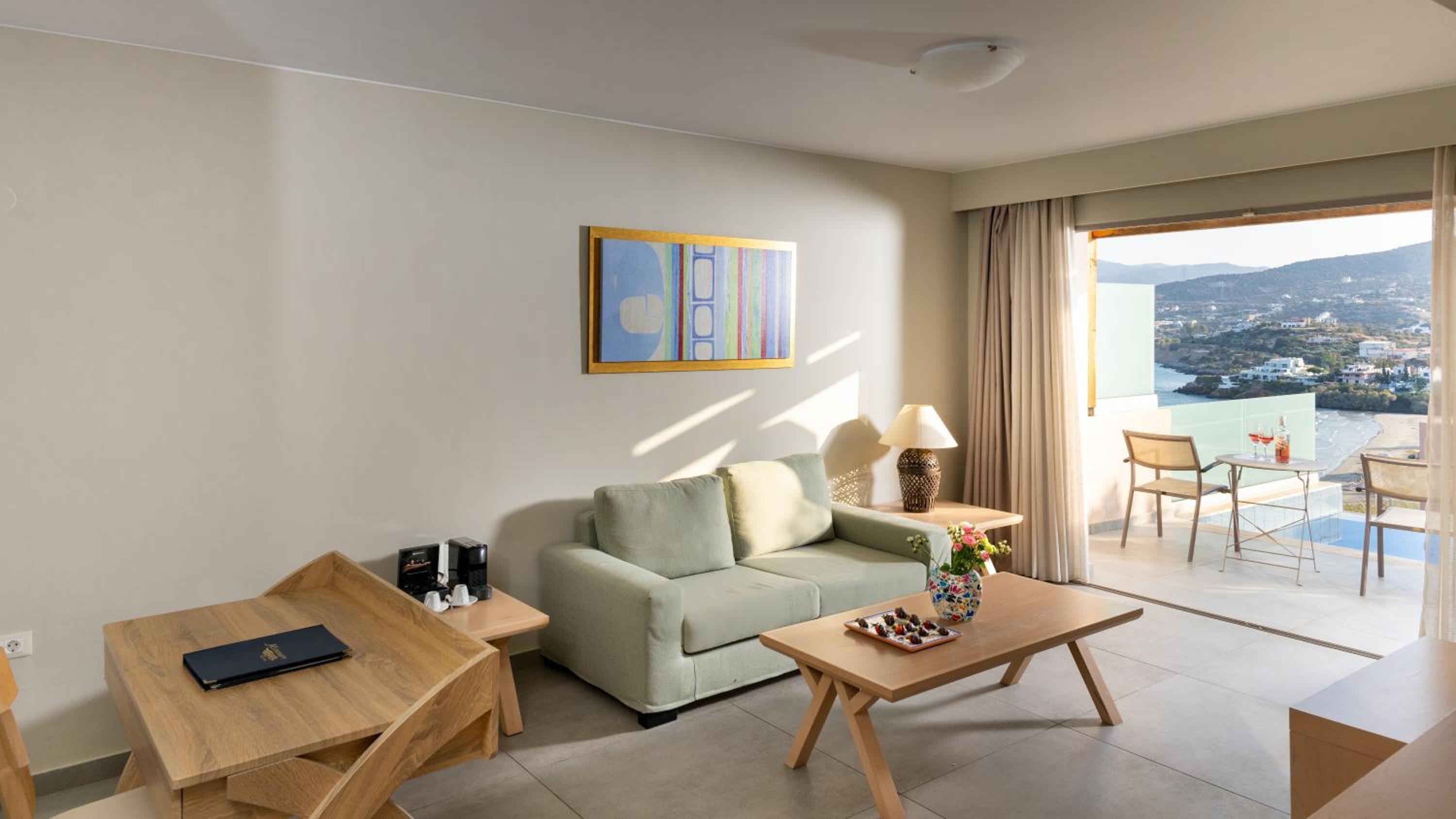 Suite with Side Sea View & Private Pool