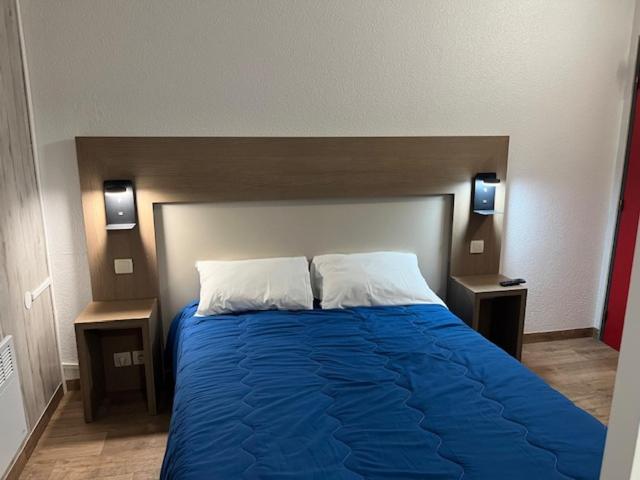 Double Room with Private Bathroom - Photo 1