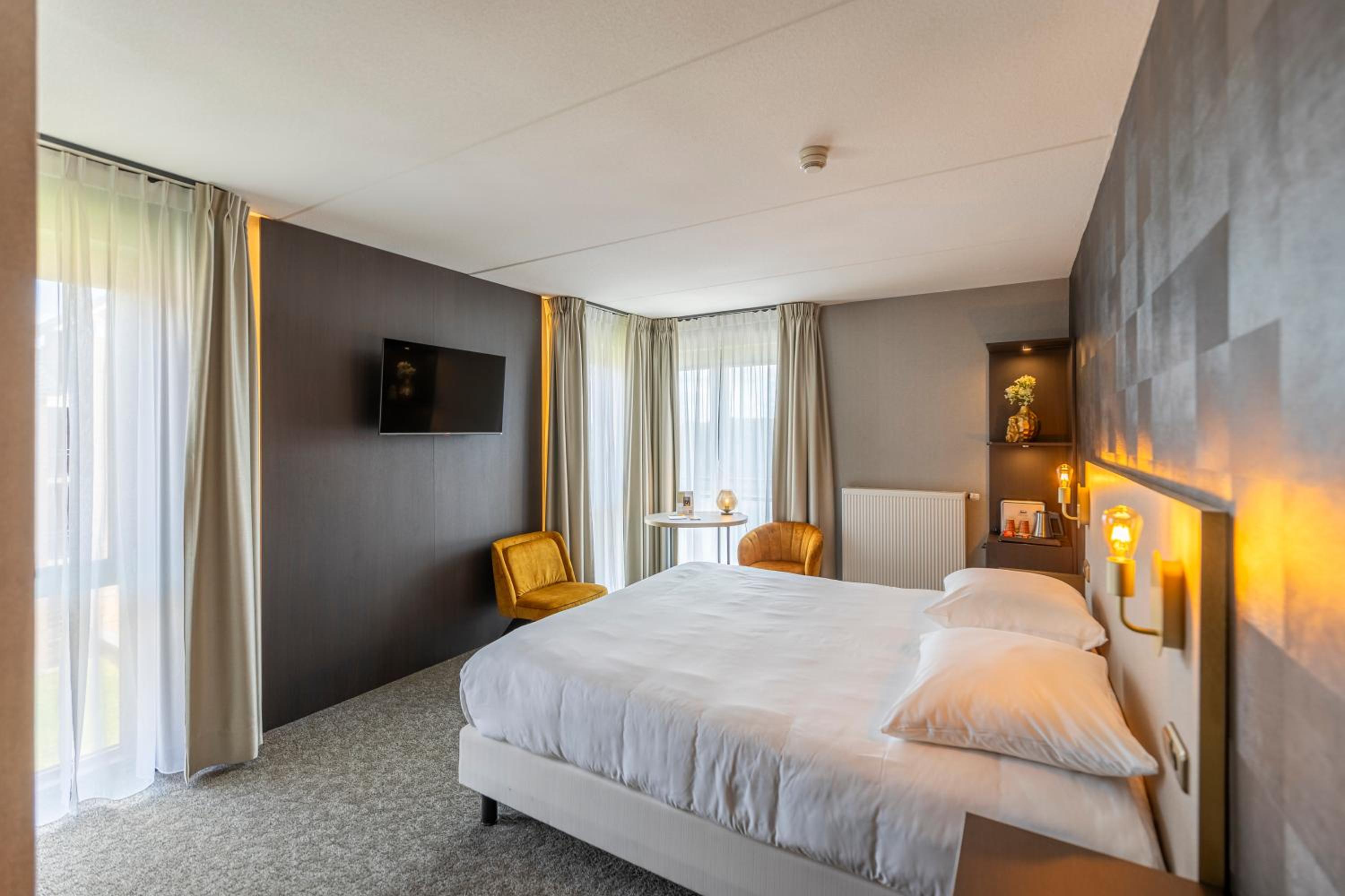 Deluxe Double Room - Photo 2