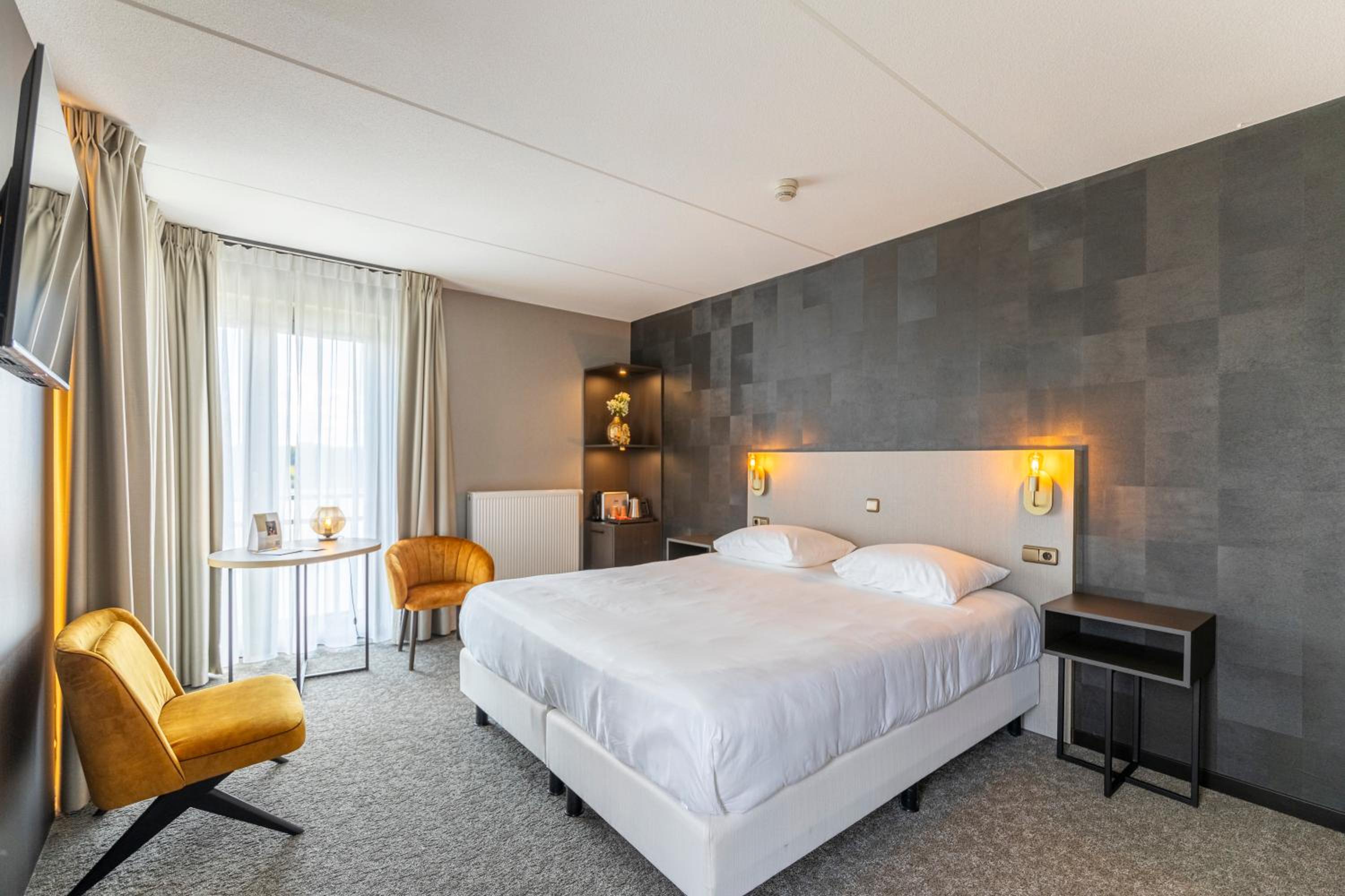 Deluxe Double Room - Photo 1