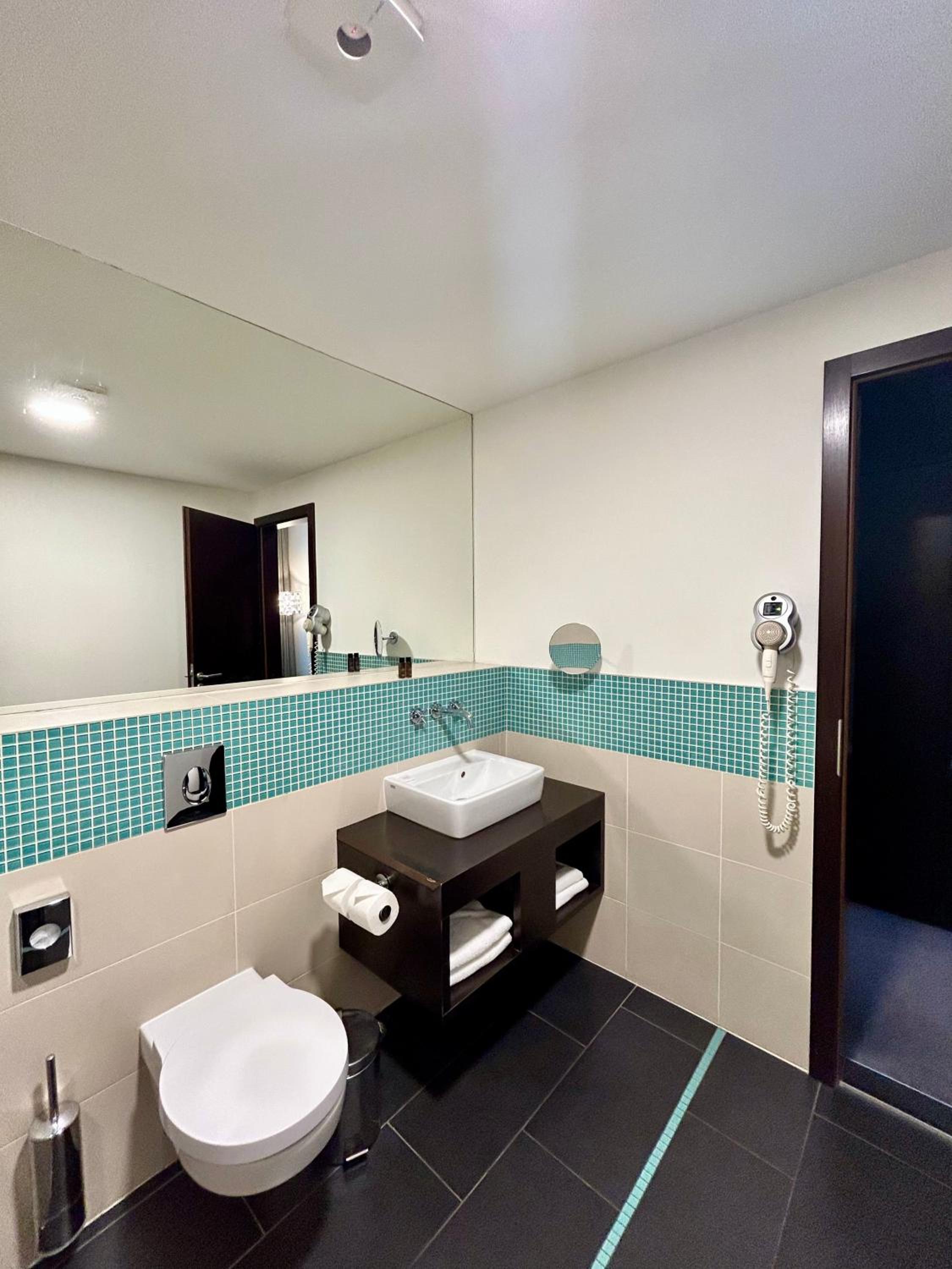 Red & Blue Design Hotel Prague — photo 65