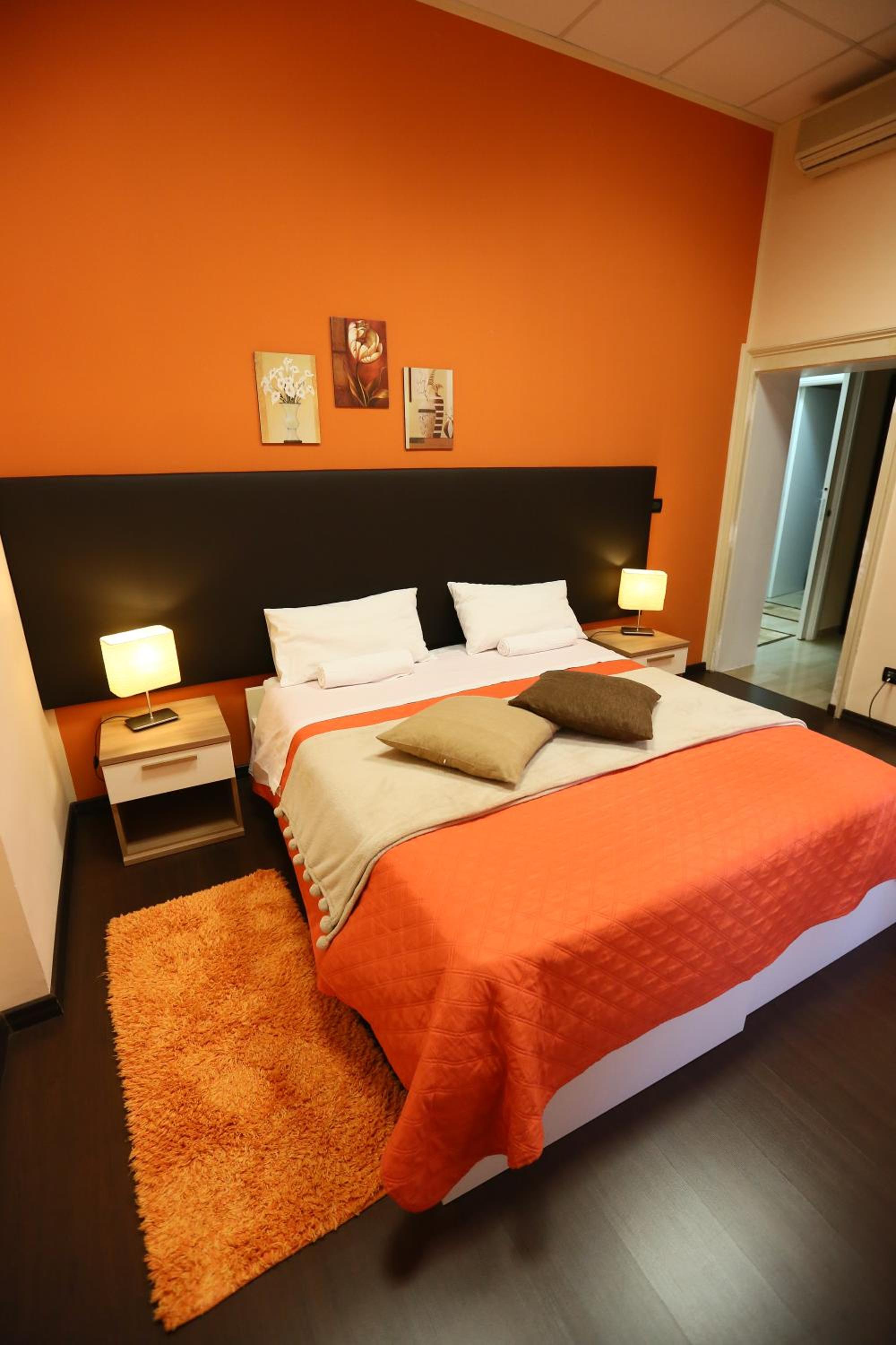 Large Double Or Twin Room