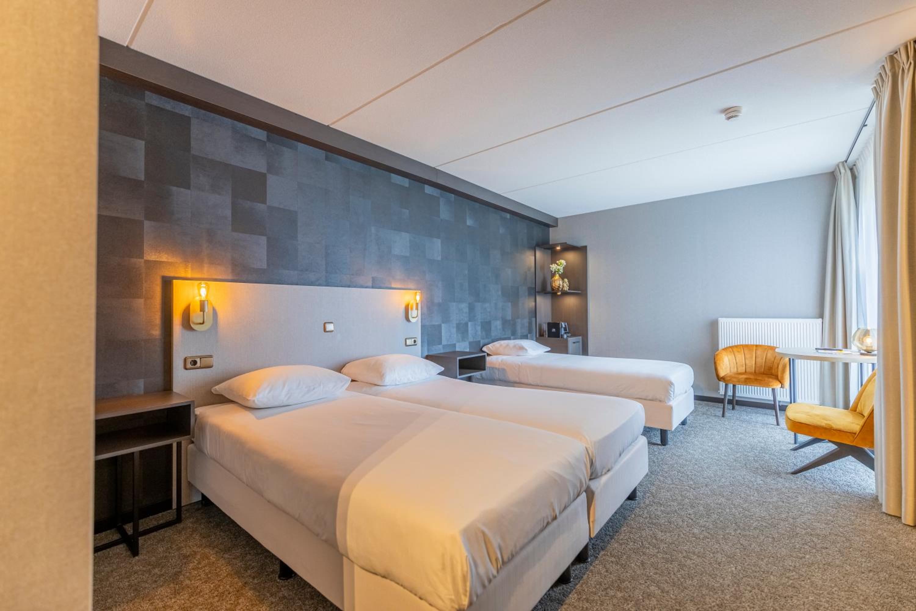Comfort Triple Room