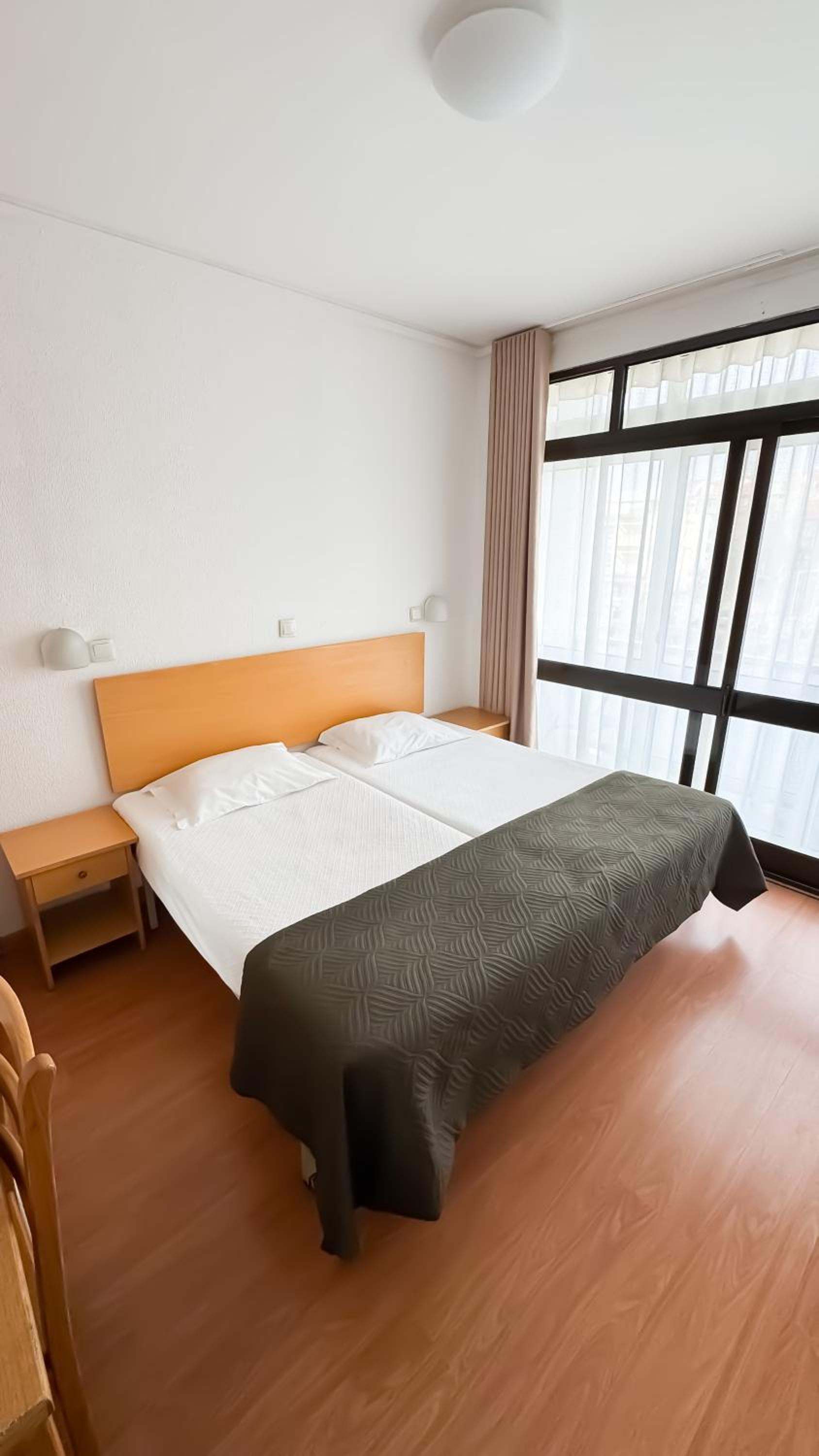 Twin Room - Photo 1