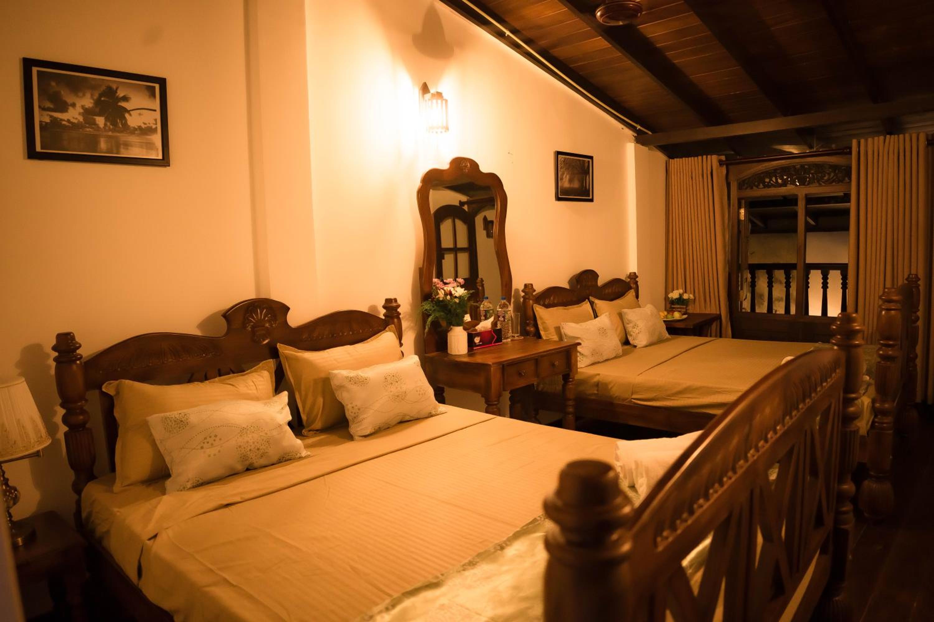 Double or Twin Room with Side Sea View photo 1