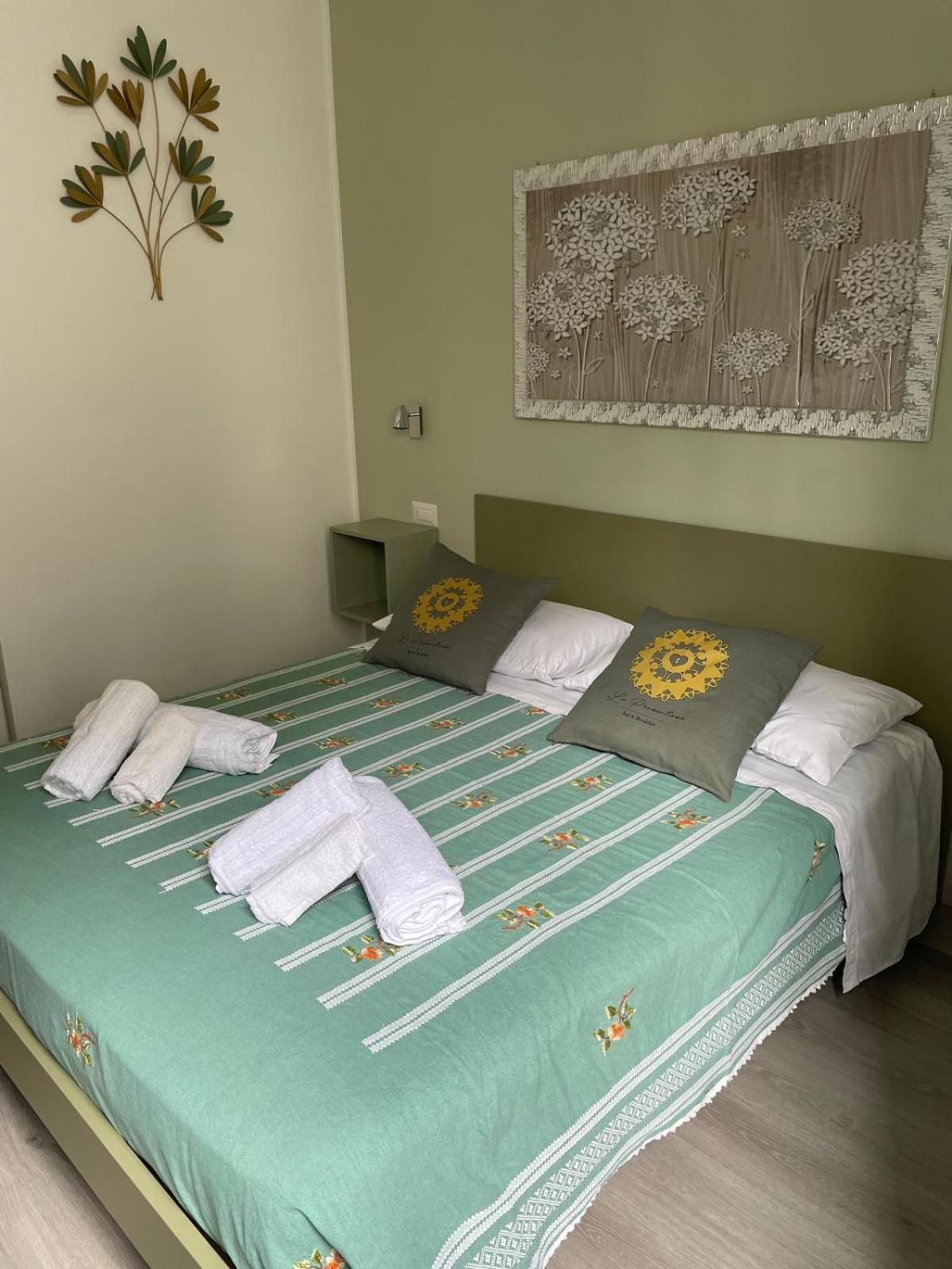 Double Room with Private Bathroom photo 1