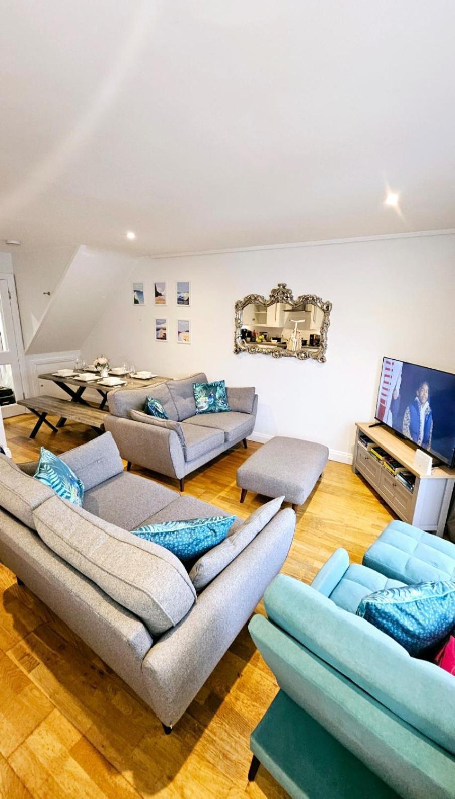 Two-Bedroom House photo 1