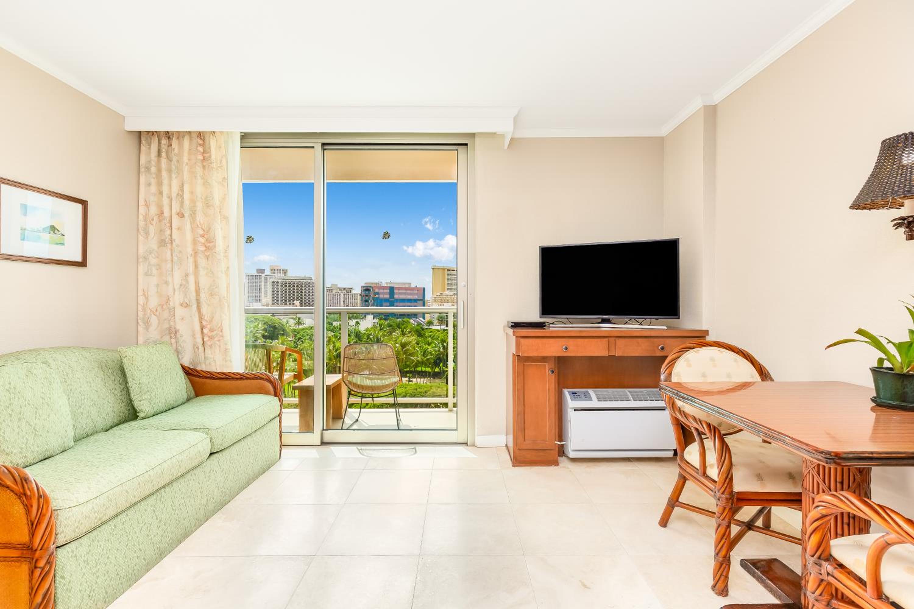 Partial Ocean View Queen Bed with Sofa Bed - Photo 5