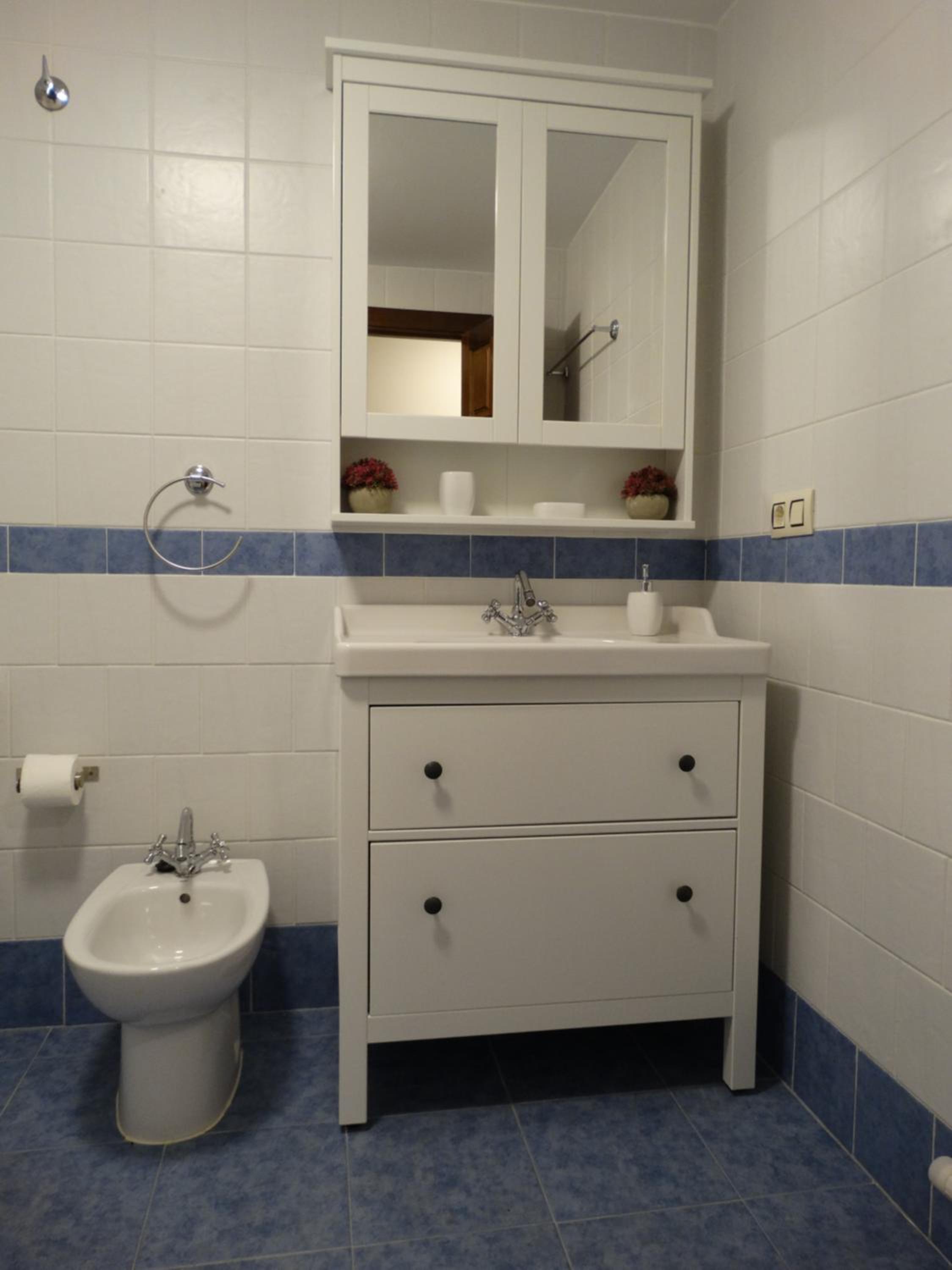 Two-Bedroom Apartment photo 2
