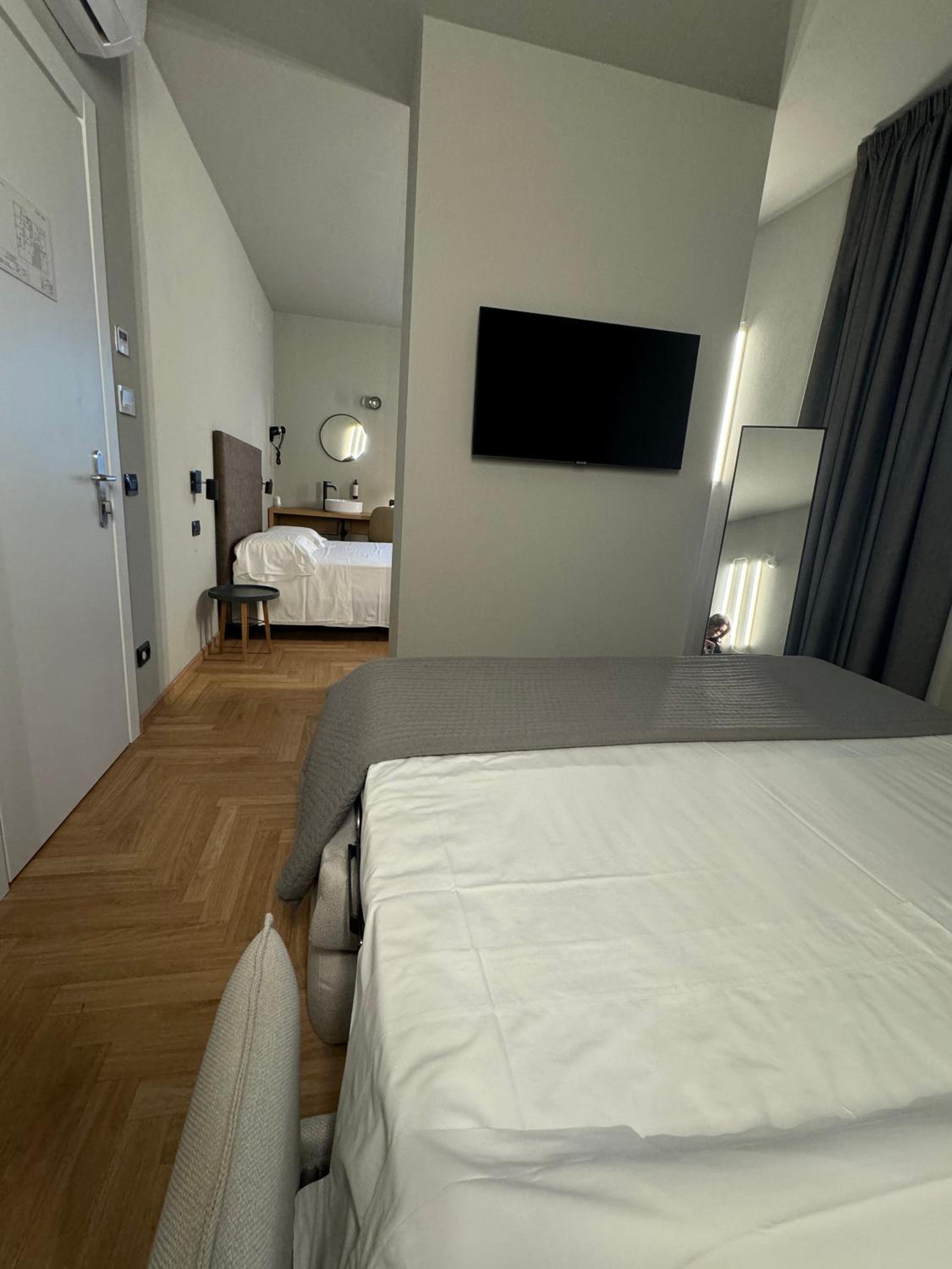Deluxe Quadruple Room photo 1