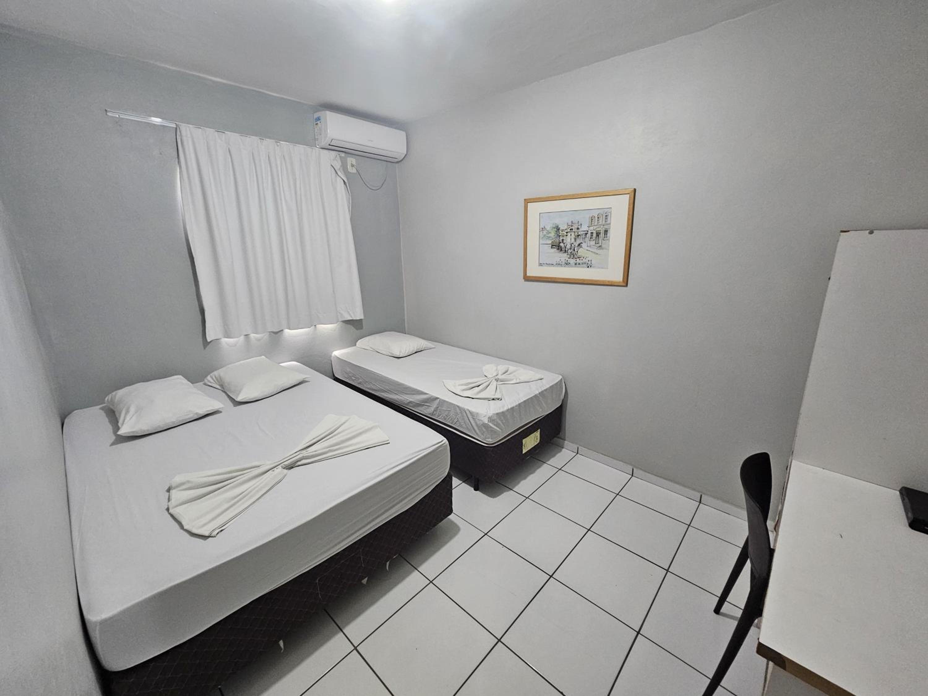 Standard Triple Room photo 2